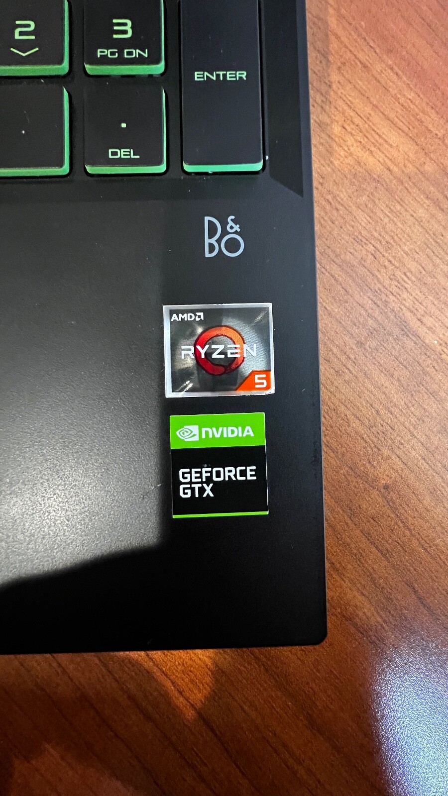 HP Pavilion 15-EC0013DX 15.6in (256GB SSD, AMD Ryzen 5, 2.1GHz, 8GB RAM) Gaming