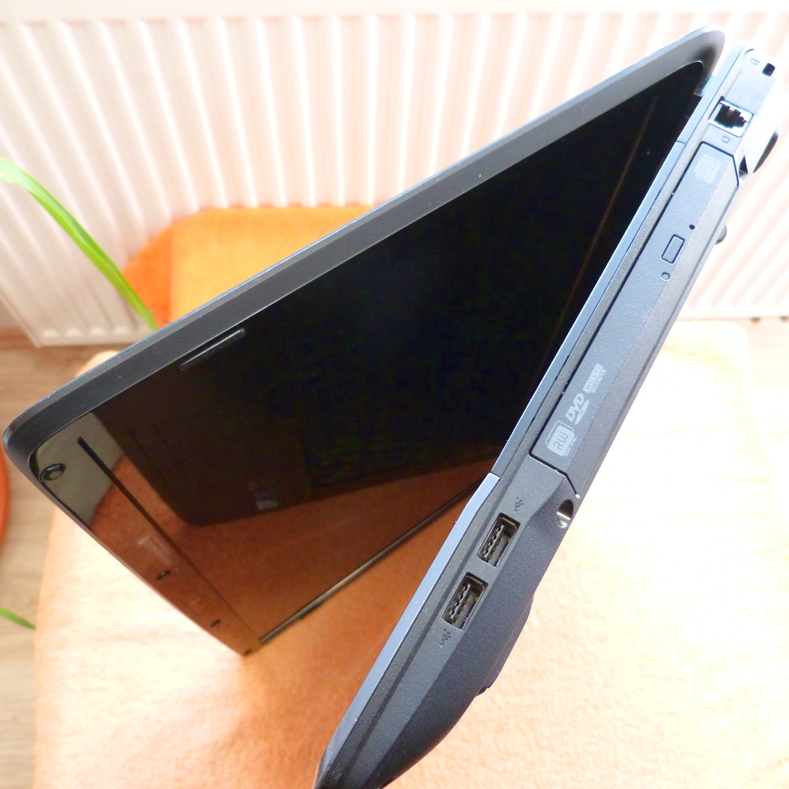 Acer 8935 Cinema Monster 18″ GEMSTONE I SSD Windows 10 PRO 64 I HDMI DVDRW