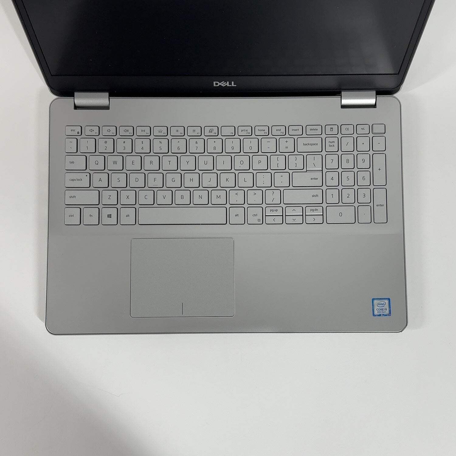 Broken Dell Inspiron 15 5584 15.6″ i5-8265U 1.6GHz 8GB RAM 256GB SSD READ