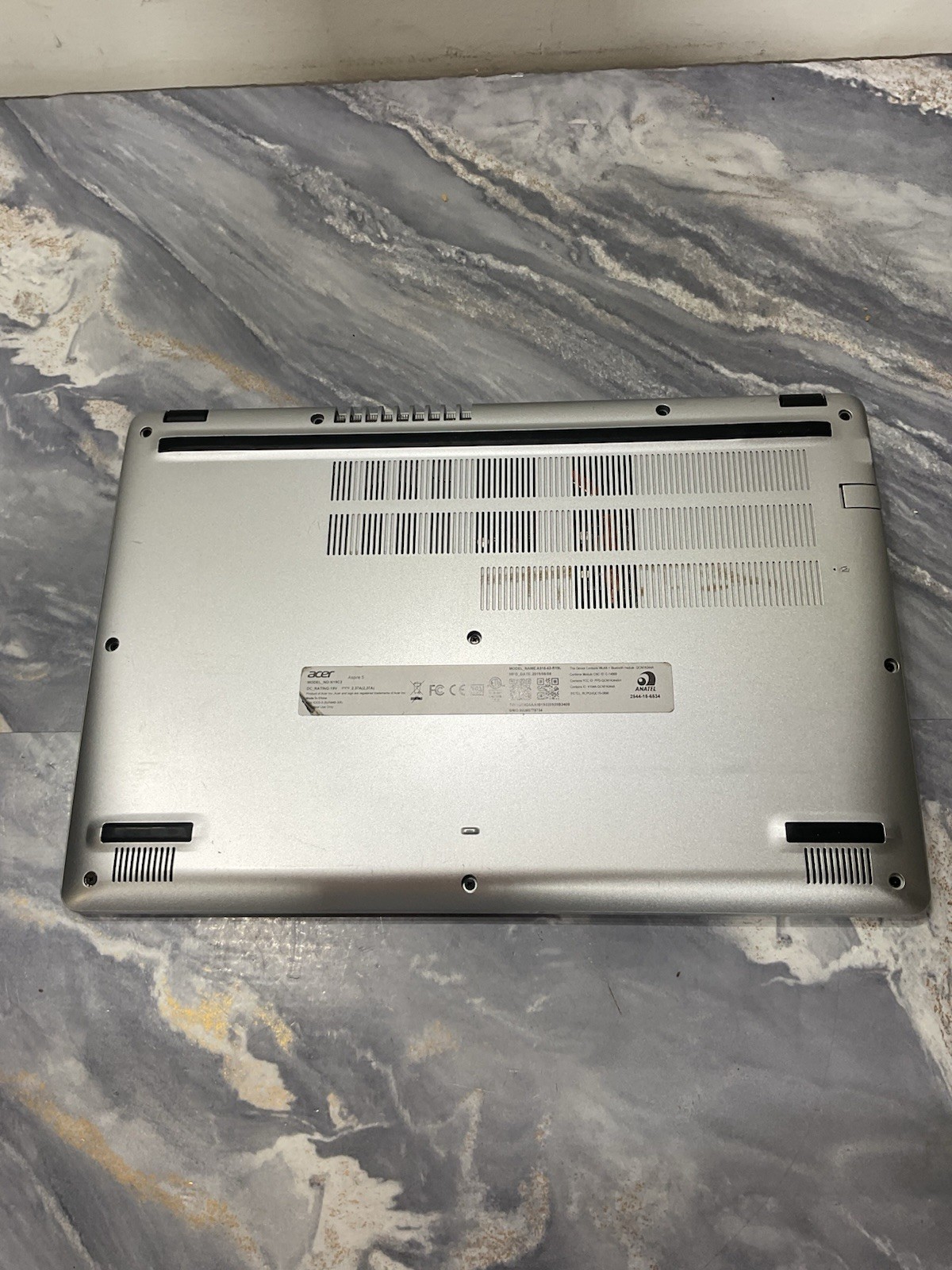 Acer Aspire 5 N19C3 15.6″ Ryzen 3 Radeon Graphics Laptop For Parts ONLY
