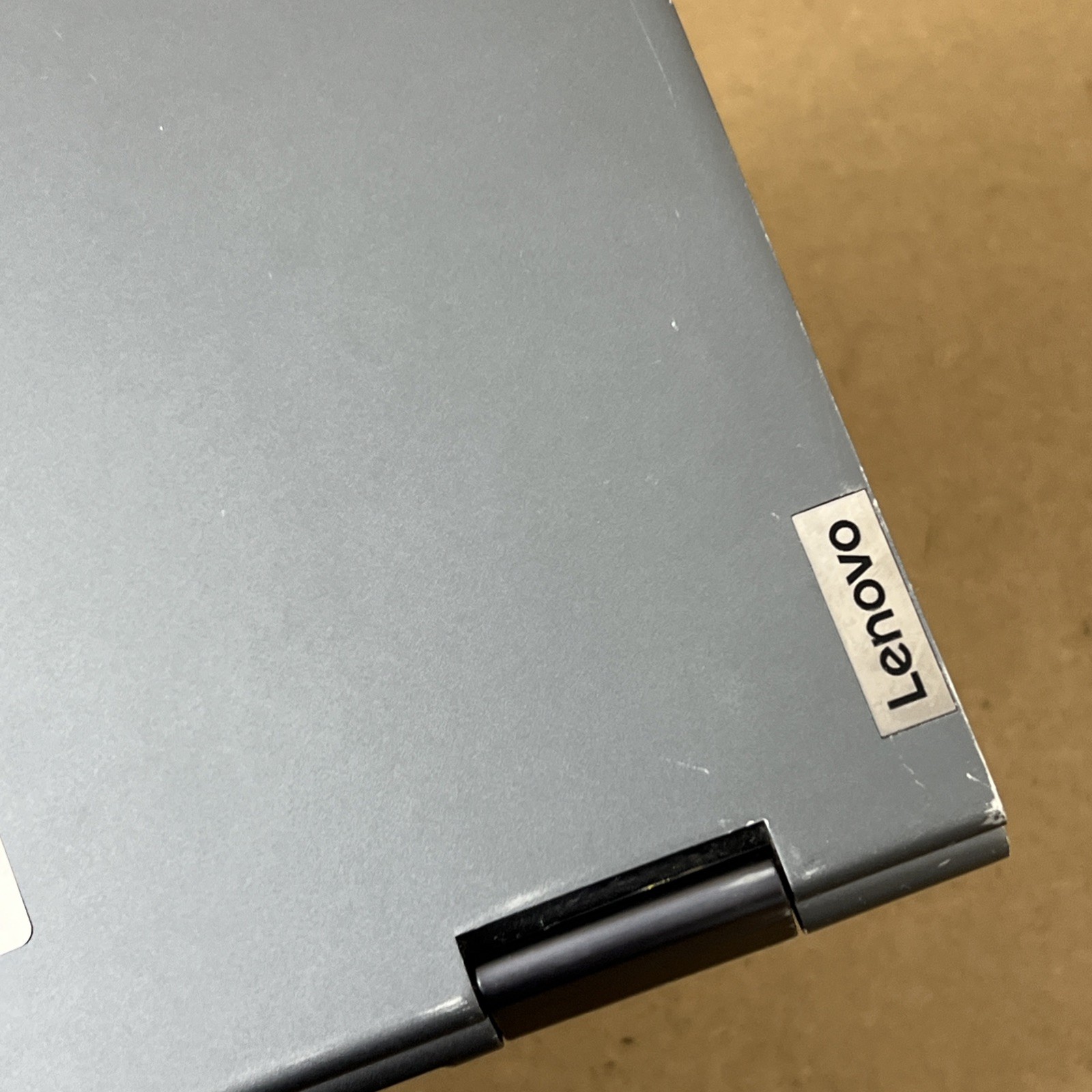 Lenovo Yoga 7 14ITL5 2-in-1 i5-1135G7 2.40GHz 16GB RAM 256GB SSD- Fair *Read*