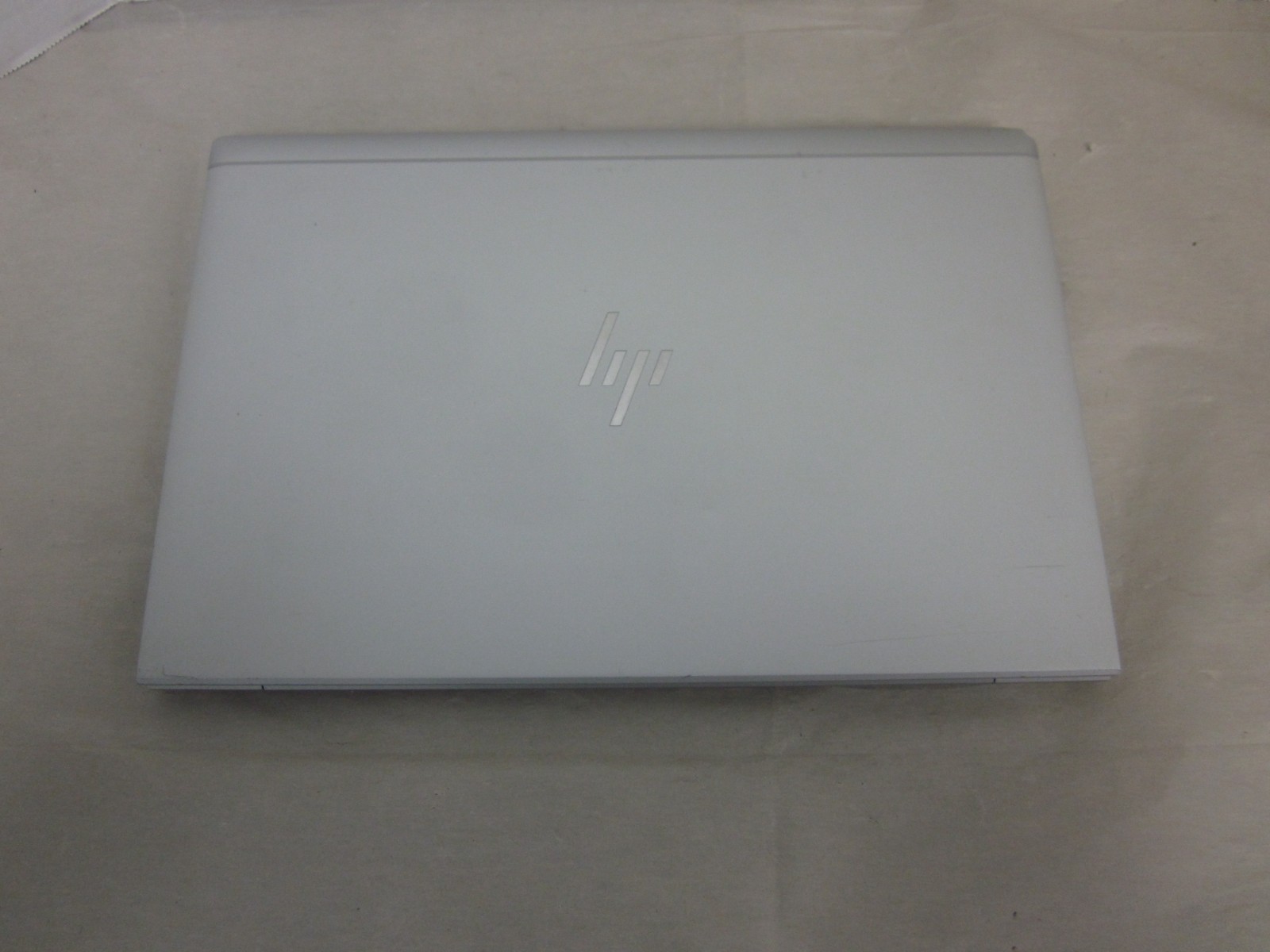HP EliteBook 840 G8 i5 No RAM, NO OS, NO SSD, NO AC READ DISC.