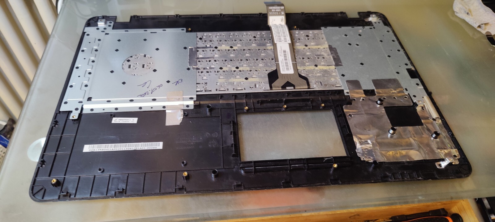 ASUS X751 K751 R752 F751 TOP BODY PALMREST 13NB04I1P05011 13NB04I1AP0201
