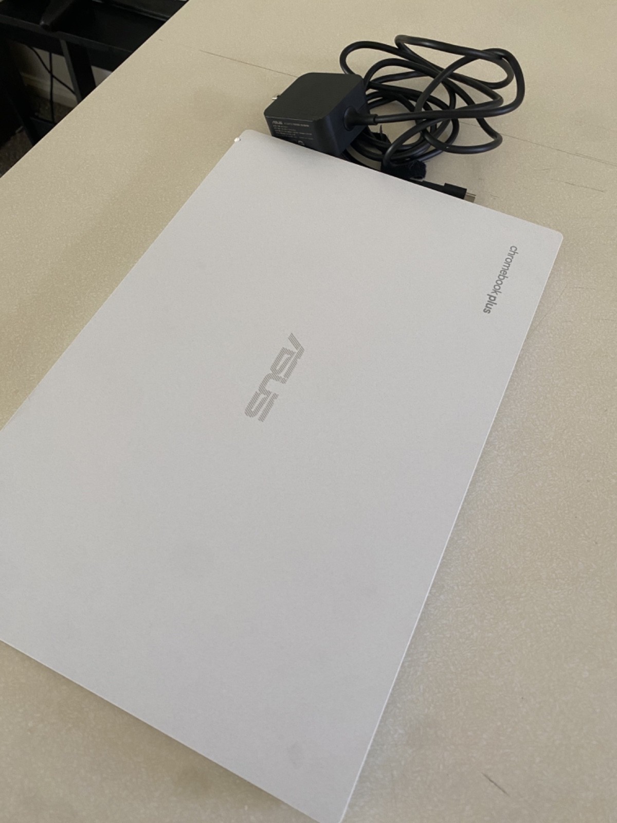 Asus Chromebook Plus Laptop