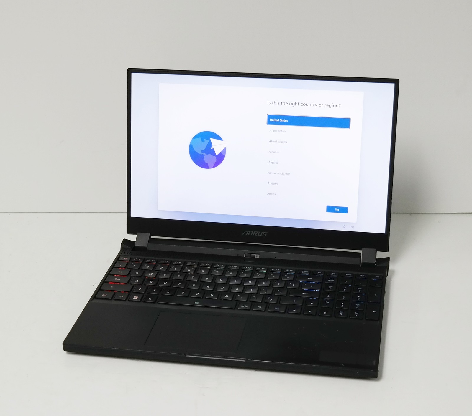 GIGABYTE AORUS 5 SE 15.6″ Core i7-12700H 16GB 512GB SSD RTX 3070