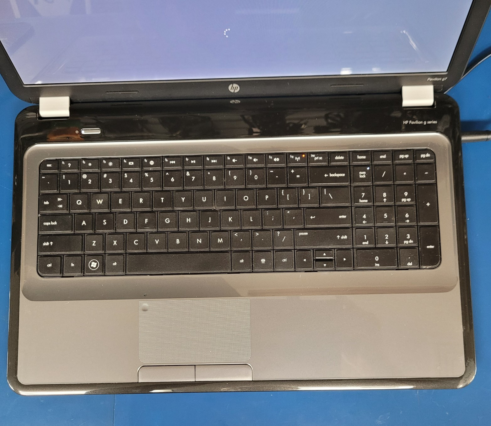 HP Pavilion G7-1156nr / Intel i3-M370 @2.40GHz / 4GB RAM / 500 GB HDD Windows 10