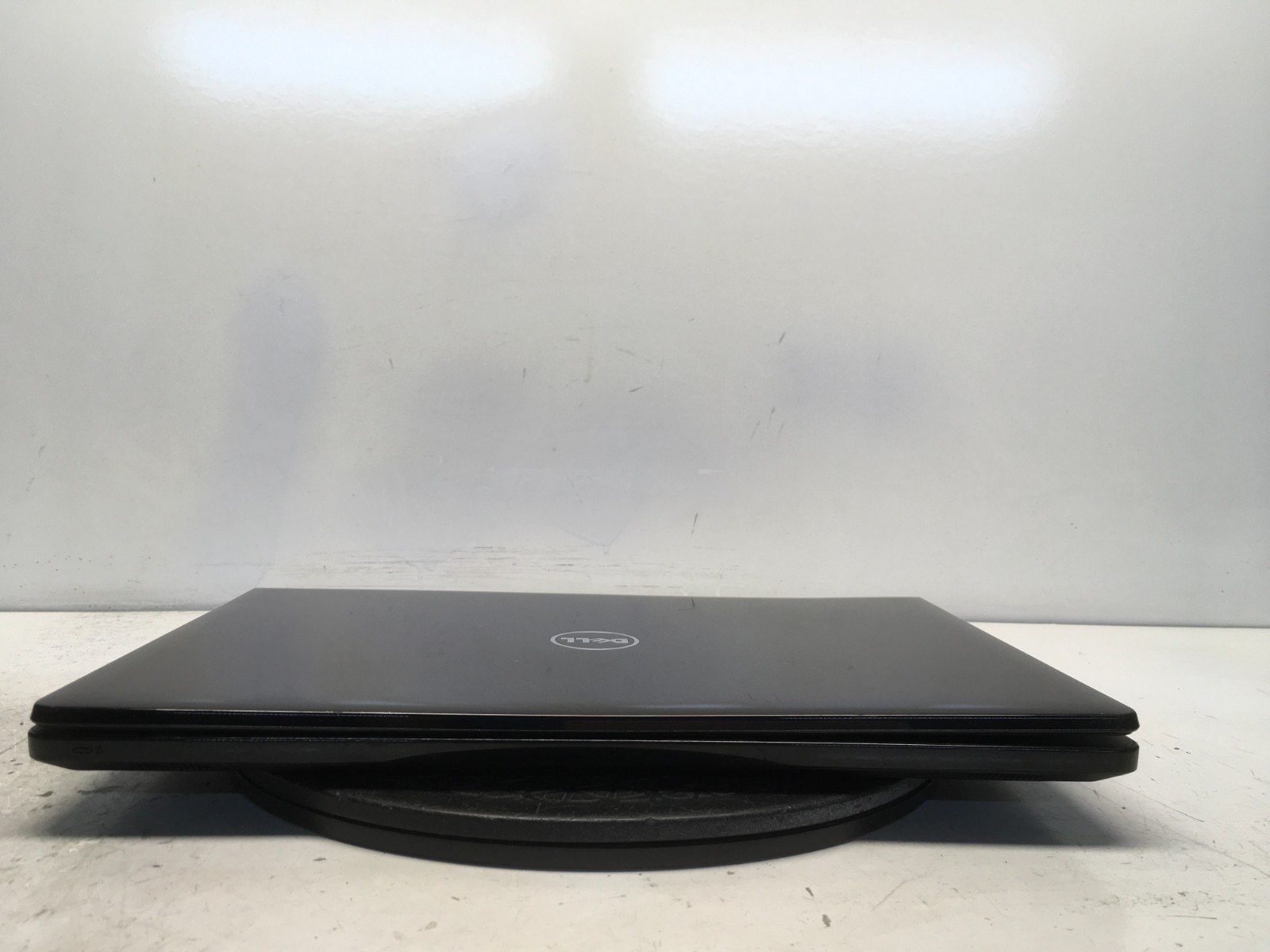 Dell Inspiron 15 5555 AMD A8-7410 Quad-Core 2.2GHz NoRAM NoHDD NoBatt ForParts