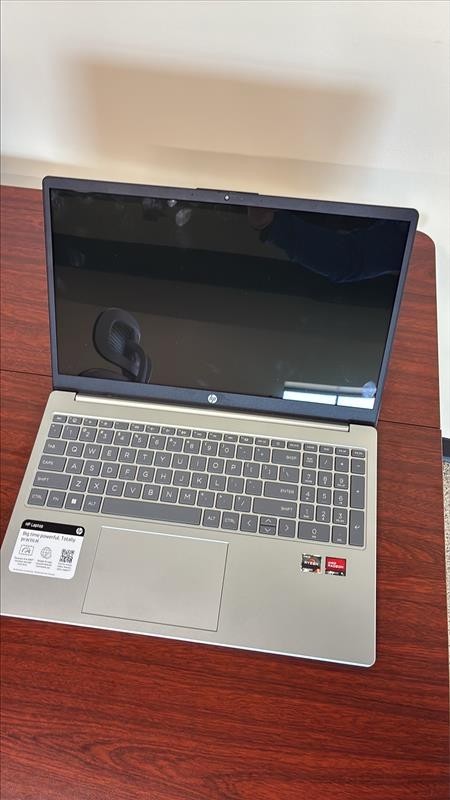 HP 15.6″ FHD Laptop AMD Ryzen 5 7000 Series 8GB RAM 256GB SSD Windows 11 Home