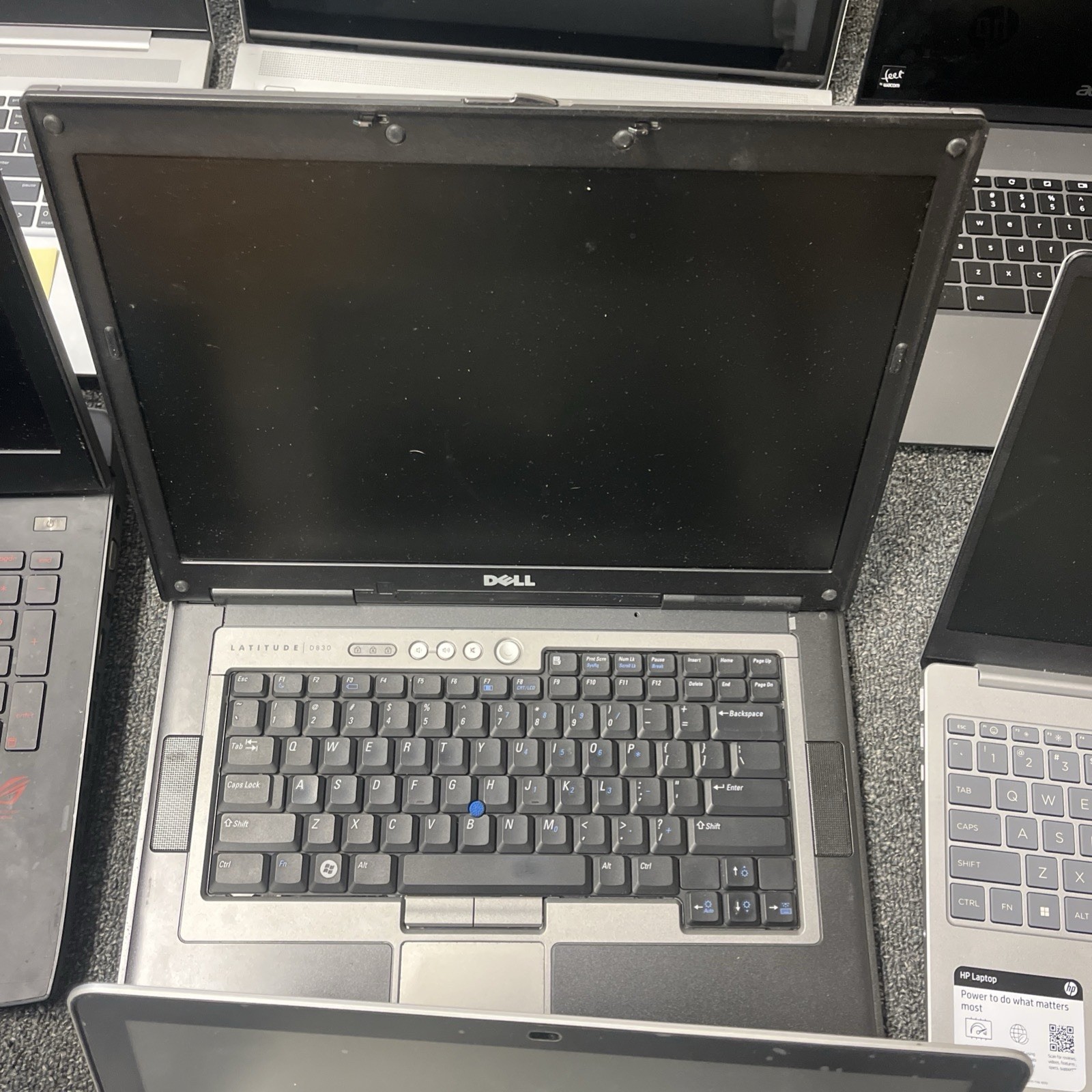 Bulk Laptop Lot 23 MacBook HP Dell ASUS Acer Laptops For Parts Repair Resale