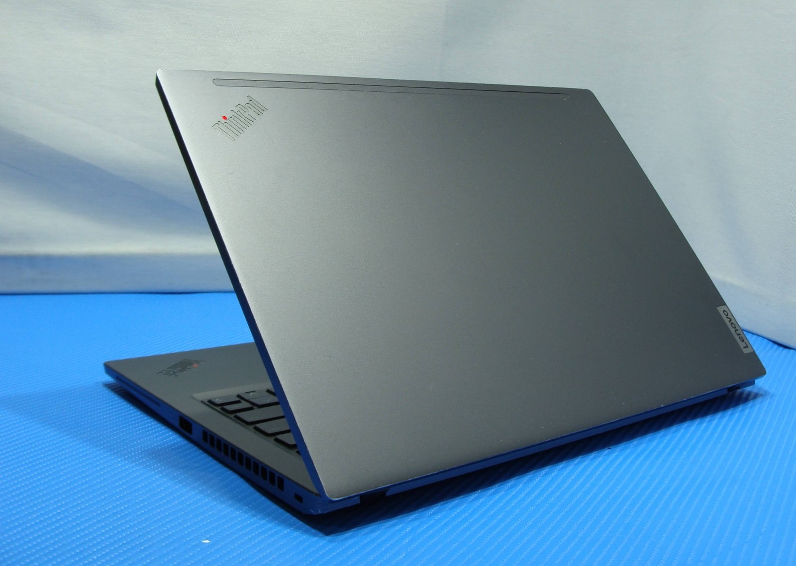 Lenovo ThinkPad X13 Gen 2i 13.3″FHD+ TOUCH i5 11thGen 2.4GHz 16GB 512GB +Charger