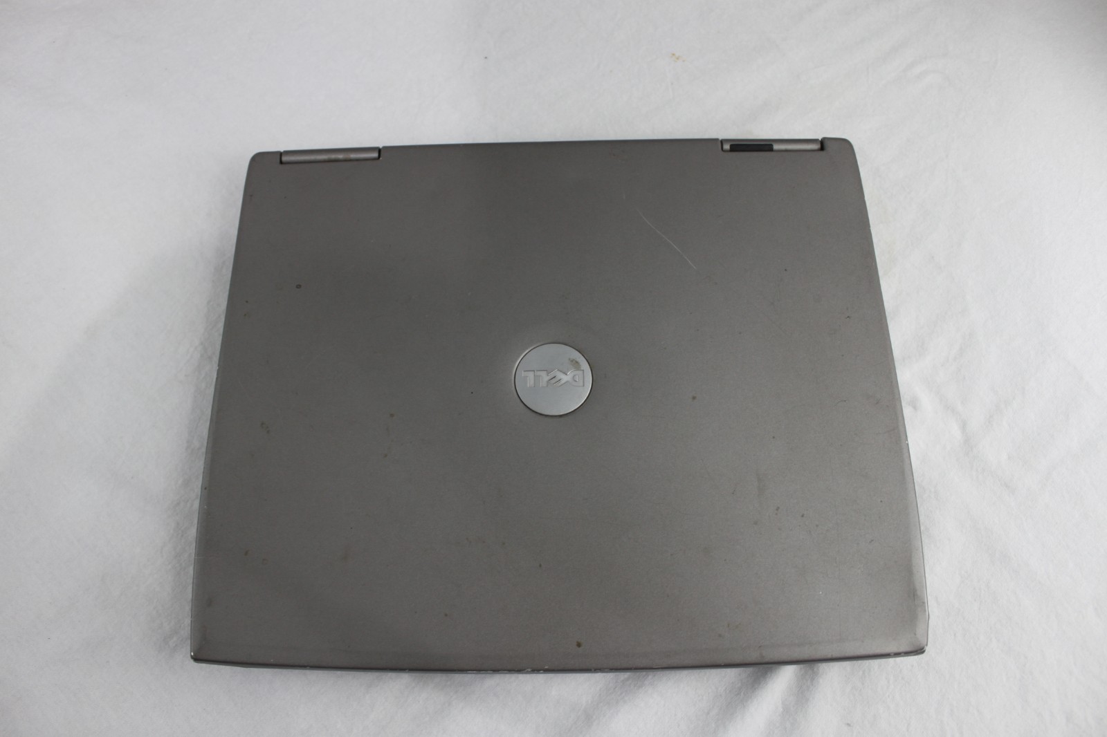 Dell Latitude D600 Laptop + Docking Station + Extra 60GB HDD – Tested Working