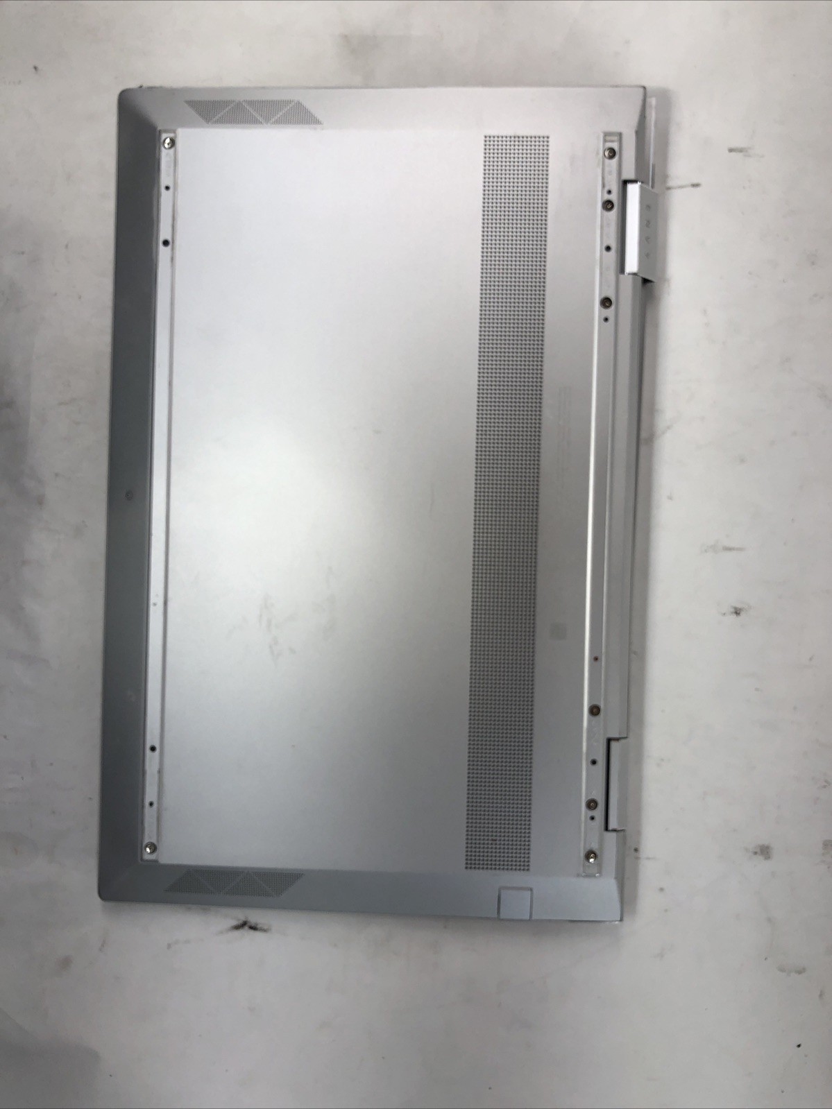 HP Envy x360 15-ed1xxx, Intel Core i5-1135G7 @2.40Ghz, 4GB RAM, NO SSD/OS,