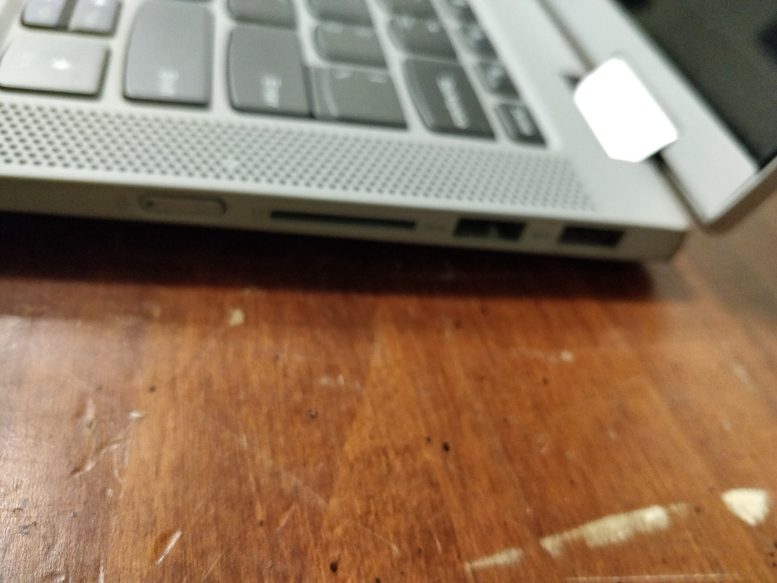 Lenovo IdeaPad Flex 5 INTEL CORE I5-1035G1@1.40GHz 8GB RAM NO DRIVE PART 8408
