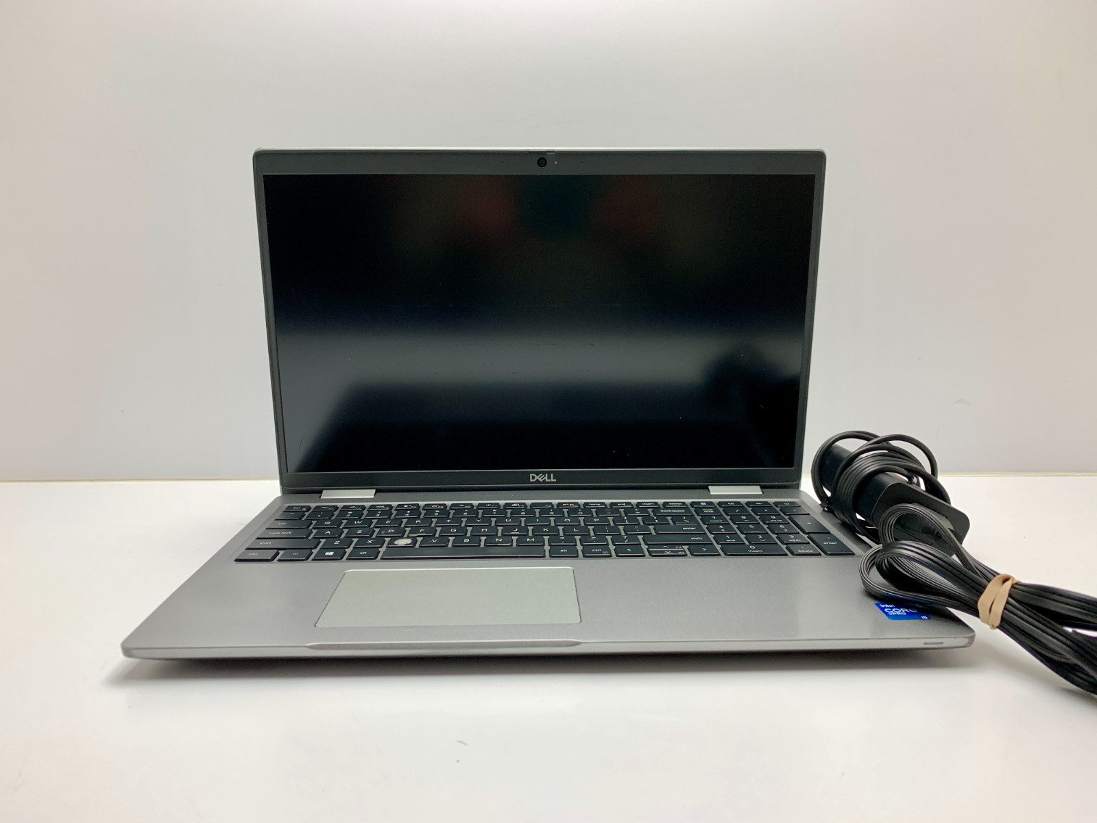 Dell Latitude 5520 | i5-1145G7 | 16GB RAM | 256GB NVMe | LINUX | KEY MARKS