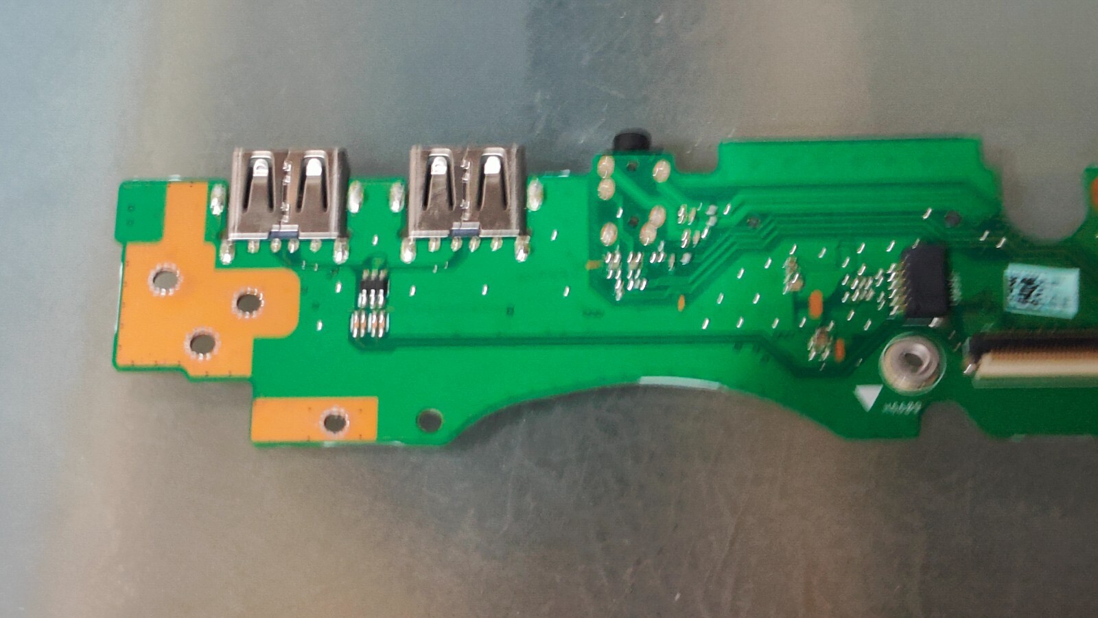 ASUS UX530 AUDIO CARD JACK 2 USB SD PLAYER UX530UQ_UX IO BOARD REV. 2.0