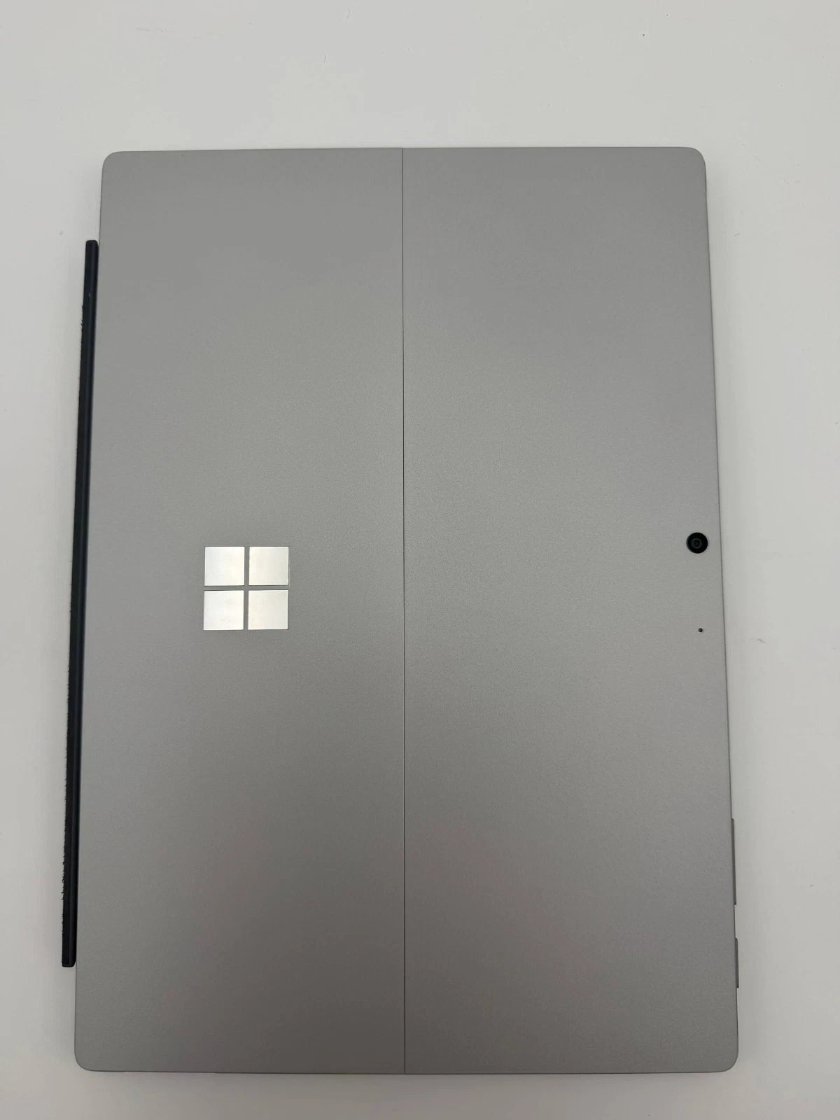 Microsoft Surface Pro 7+ 12.3″ Touch Silver i7-1165G7 16GB RAM 512GB SSD Win11 P