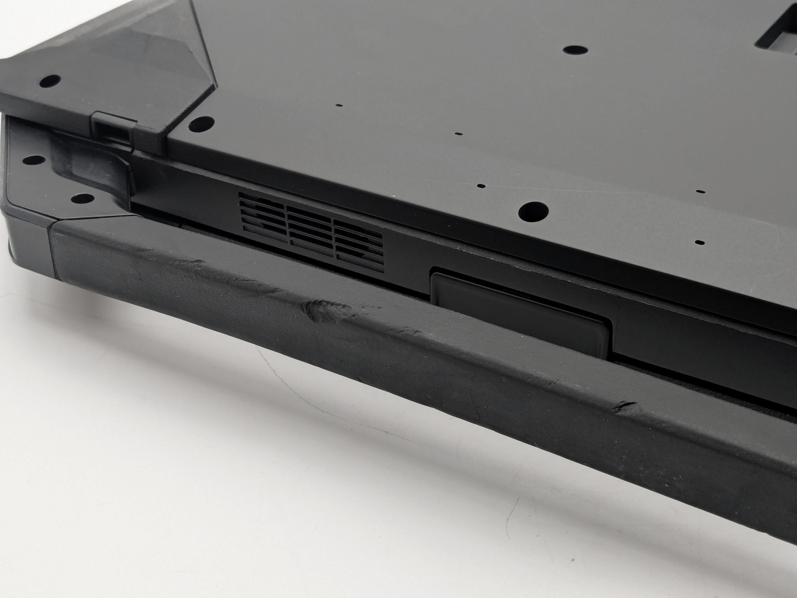 Dell Latitude 5414 Rugged 14″ FHD I5-6300U Webcam Backlit RGB Palmrest *READ*