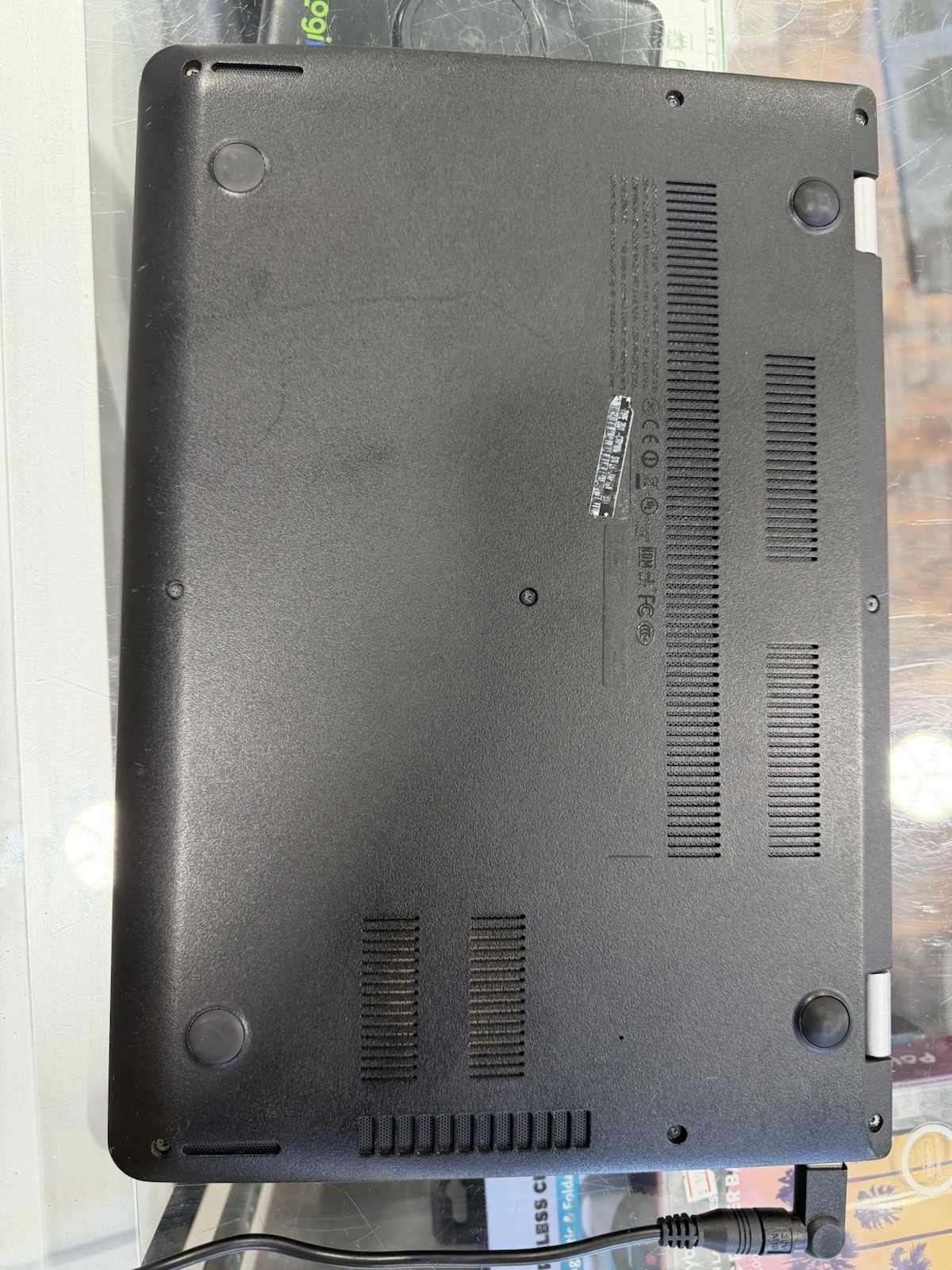 Lenovo ThinkPad Gen 2 13.3” (256 GB SSD. Intel Core i5 2.4GHz 32GB