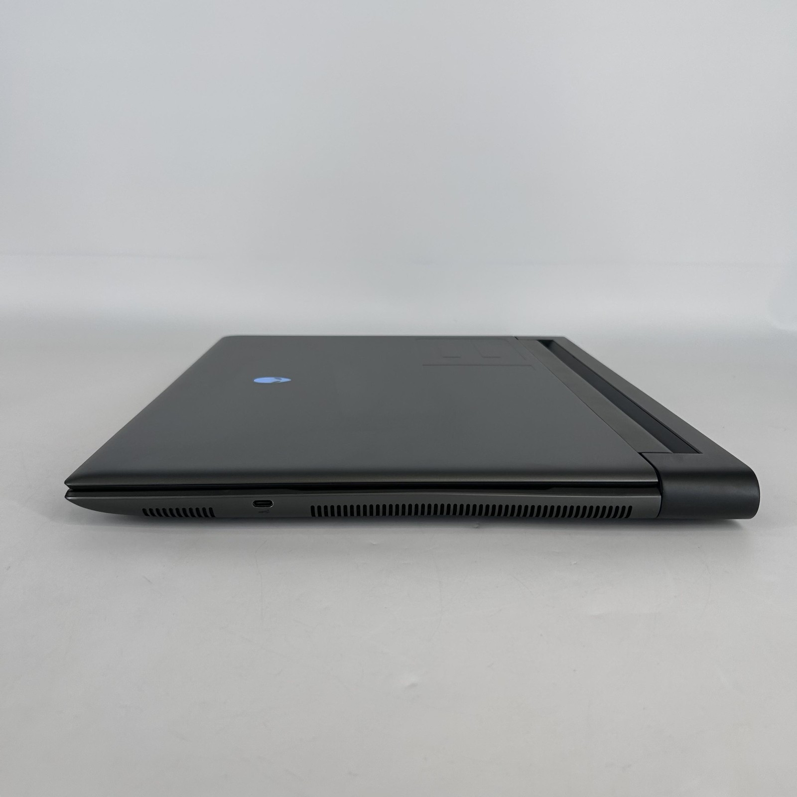 Dell Alienware M18 R2 165Hz QHD+ 2.2GHz i9-14900HX 32GB 1TB RTX 4070 FRAME GAP