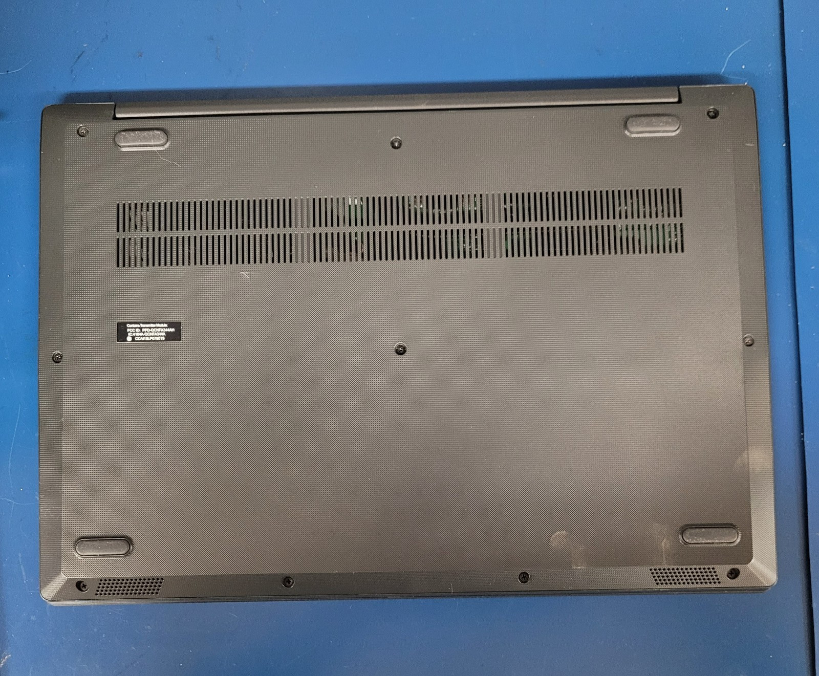 Lenovo Ideapad 3 Ryzen 3 3250u 12 GB RAM 128 GB NVMe Windows 11