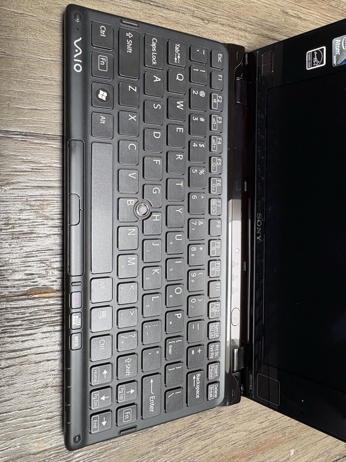 Sony Vaio P Series VPCP111KX Vintage Laptop Mini P11 Z530 2Gb Ram 64GB SSD Win7