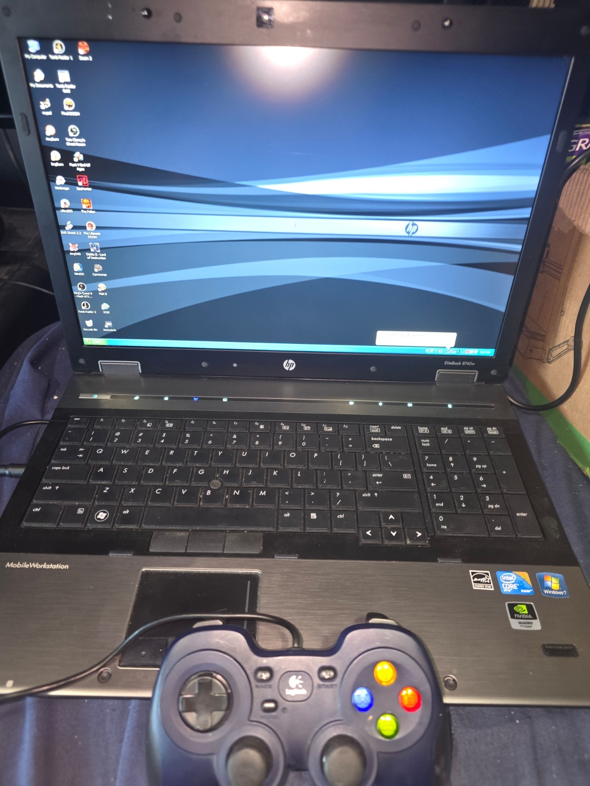 HP Elitebook 8740W 1TB Hard drive Win XP w/game cont. + recovery disc.
