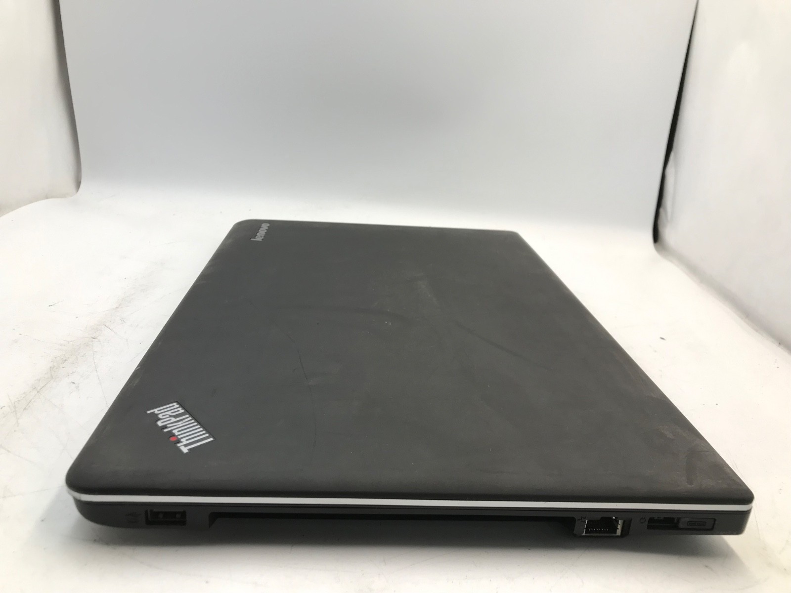 Lenovo ThinkPad E531 Intel i5-3230M 15″ -BOOTS/BROKEN DISPLAY