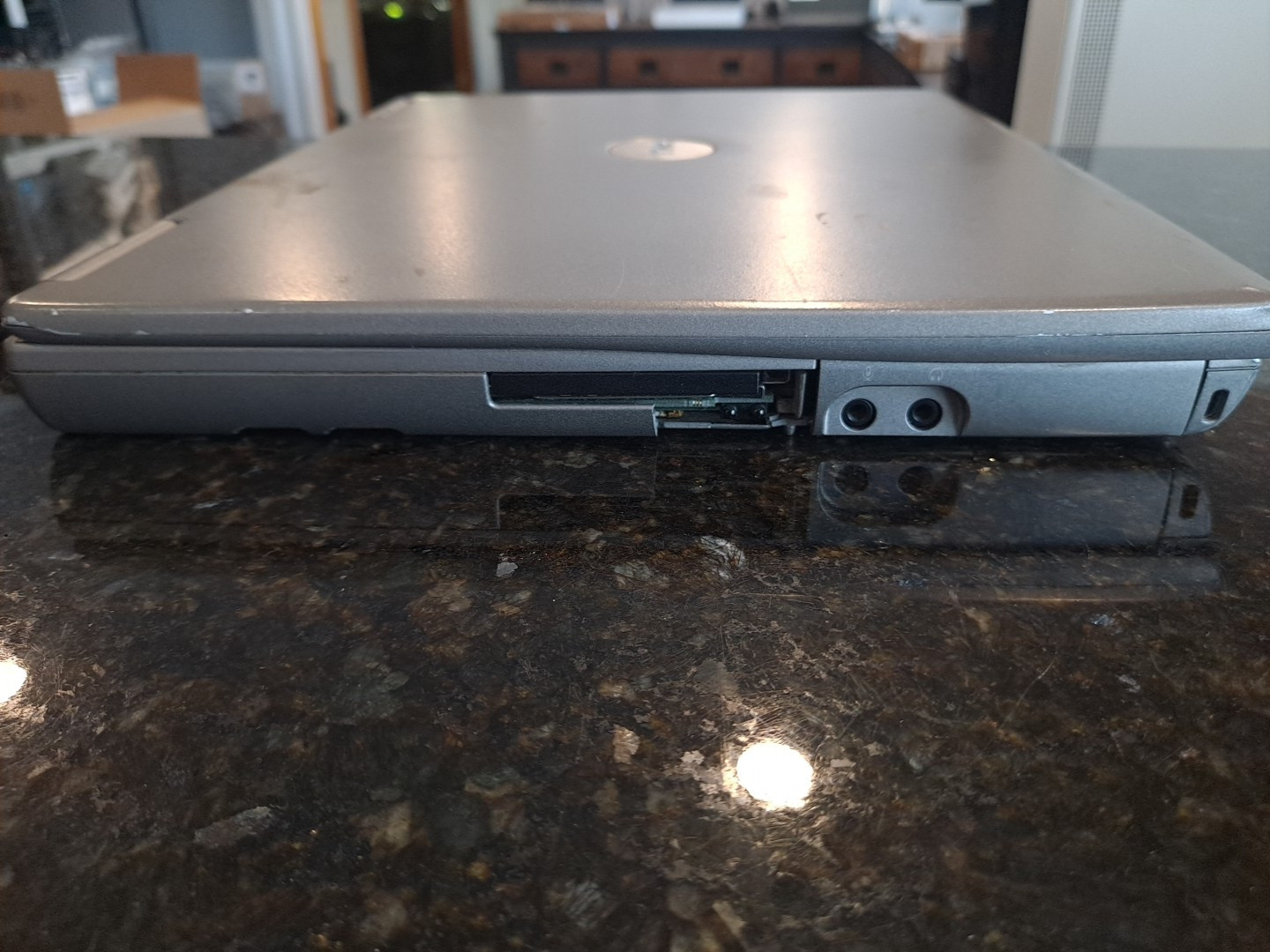 Dell Latitude D600 laptop Untested/Parts/Repair