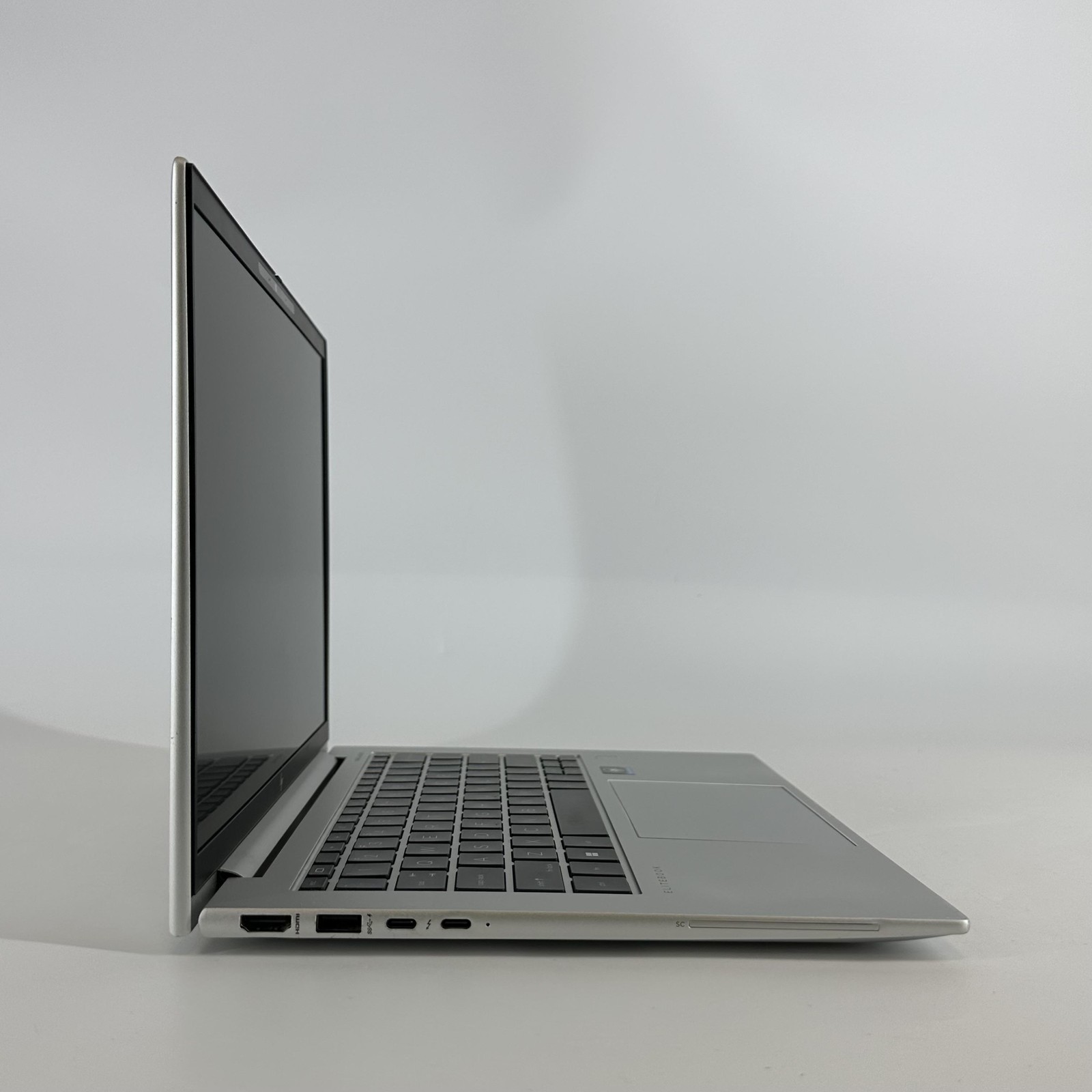 HP Elitebook 845 G10 14 FHD+ 3.3 GHz Ryzen 7 PRO 7840U 16GB 512GB SSD Good