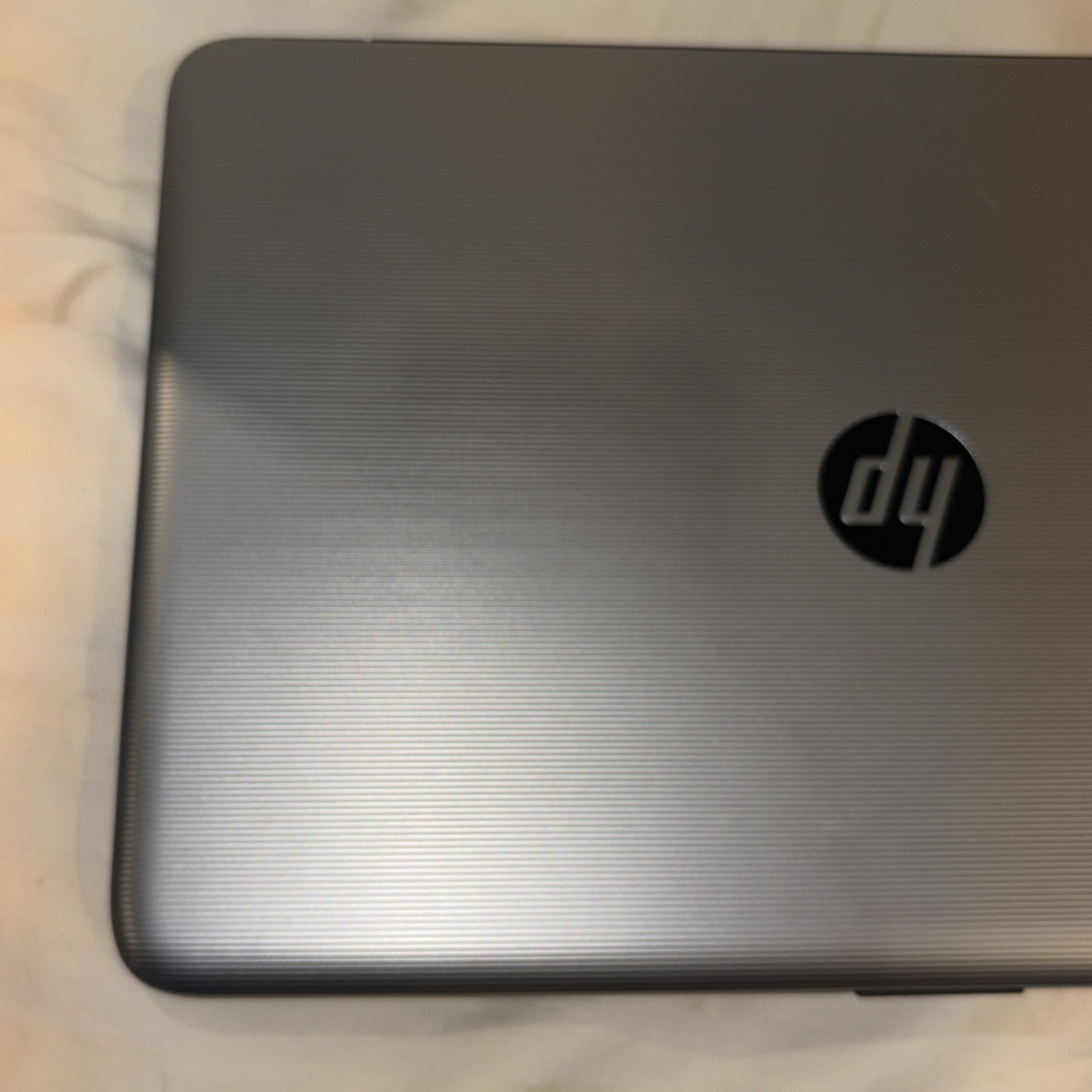 HP 15-ba113cl 15.6″ AMD A10-9600P@2.4GHz 12GB 1TB HDD Windows 10 Home Laptop