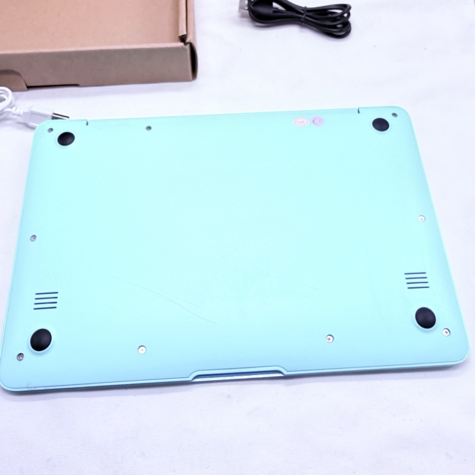 10.1” Laptop Computer Quad Core Android 12 Mini Netbook 2G RAM+64GB ROM for Kid