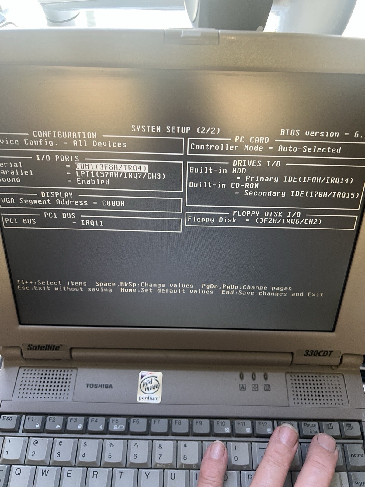 Vintage Toshiba Satellite 330CDT Intel Pentium MMX Windows 95 For Rebuild Parts