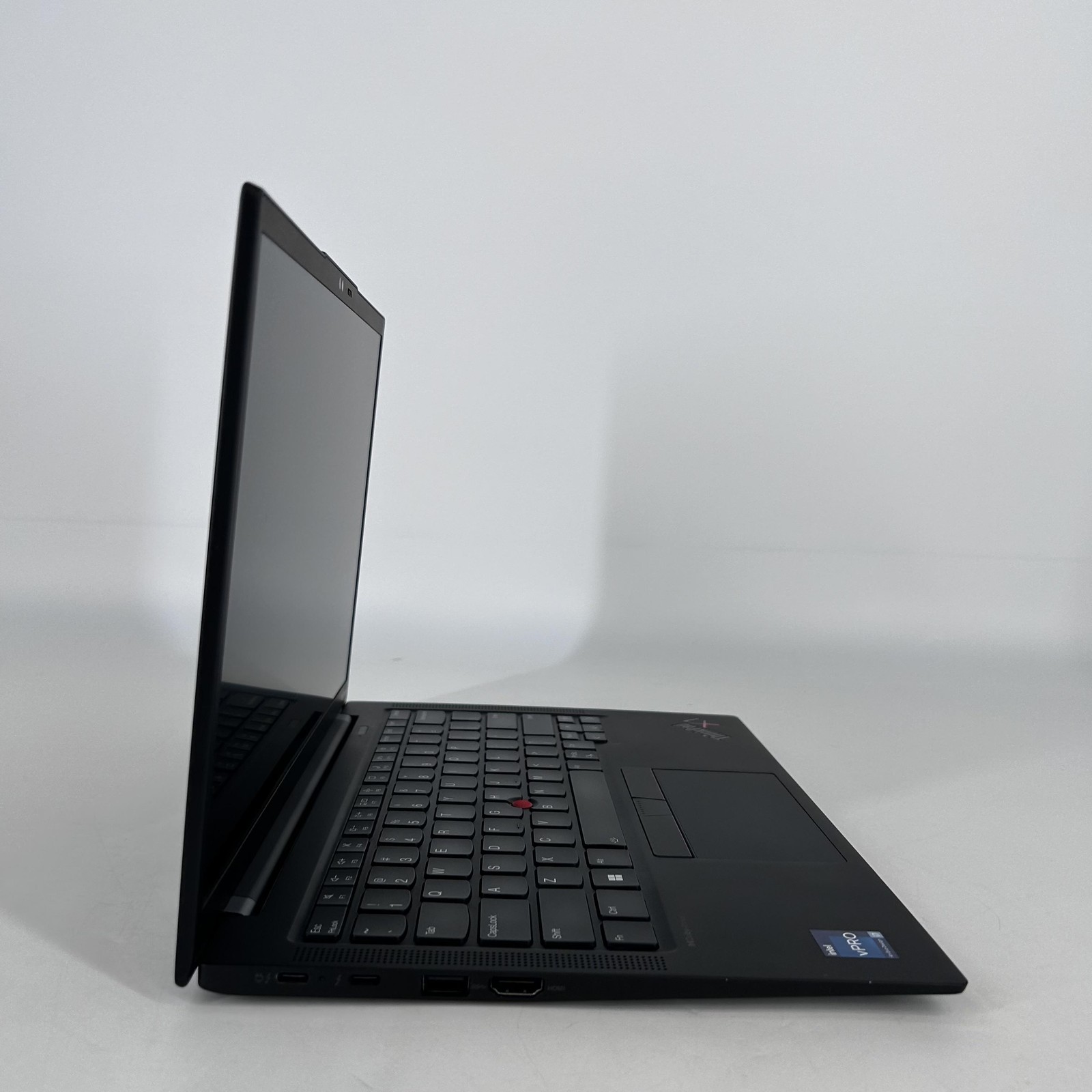Lenovo ThinkPad X1 Carbon Gen 11 14 FHD+ 1.8 GHz i7-1365U 32GB 1TB SSD Very Good