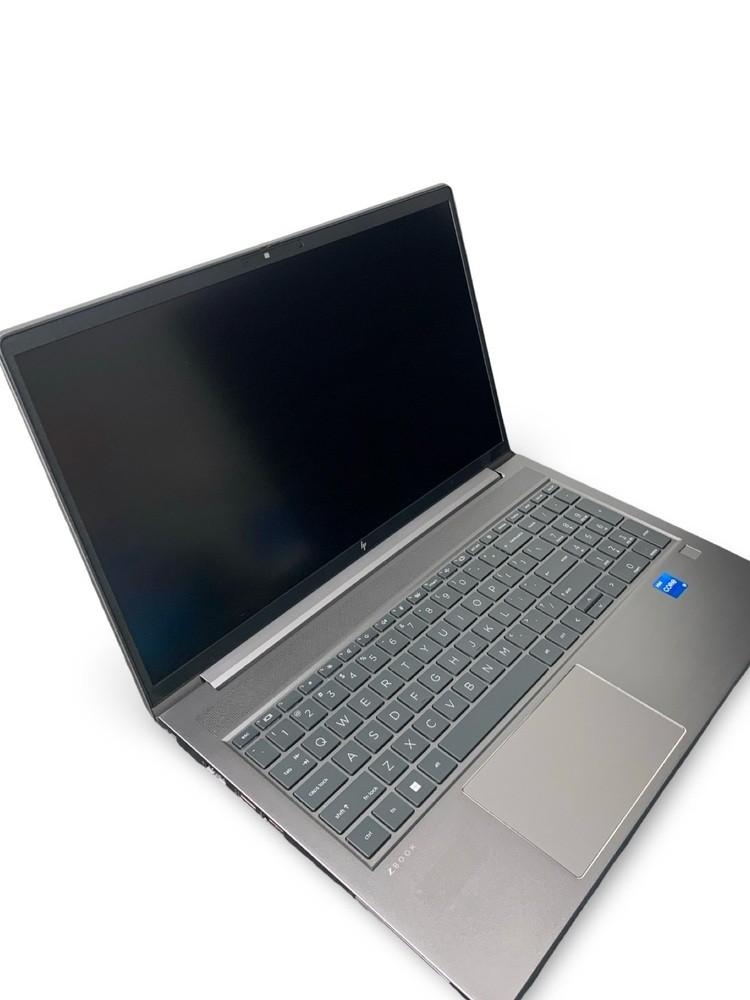 HP ZBook Power G10 – Used – 1TB SSD – 32GB RAM – Includes Charger & Case