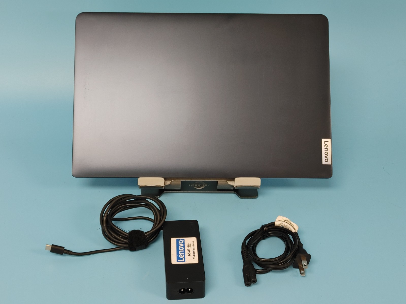 Lenovo IdeaPad 1 15AMN7 15.6″ Ryzen 5 7520U 2.8GHz 8GB DDR5 256GB SSD