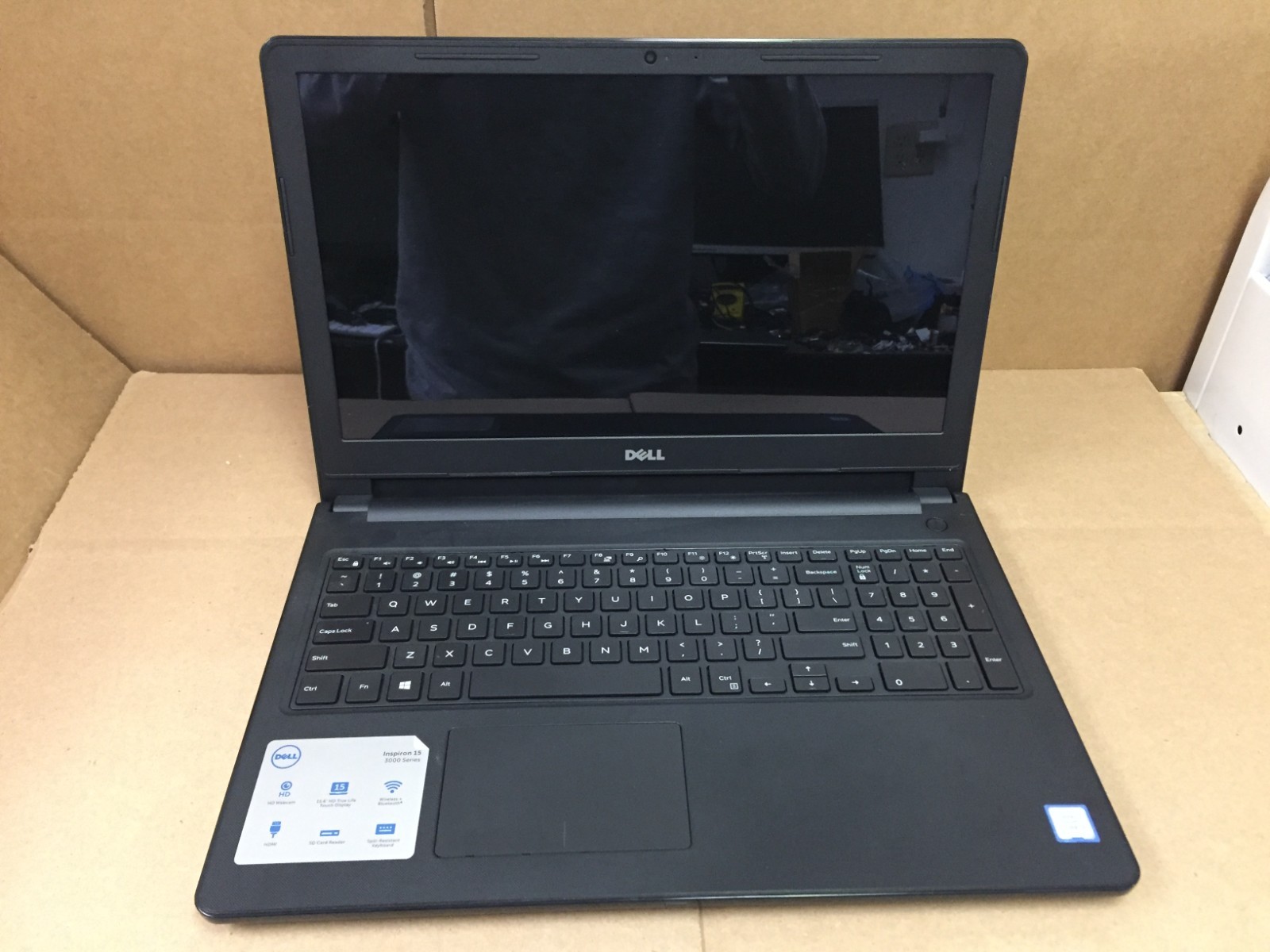 Dell Inspiron 15 3567 15.6″ Touch i5-7200U 2.50GHz 8GB RAM 512GB SSD No AC Read
