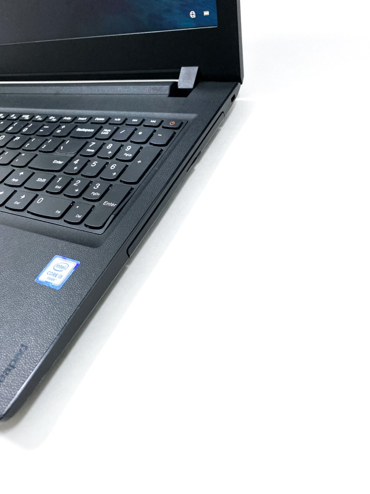 Lenovo IdeaPad 110-15ISK Intel Core i3-6100U @ 2.3GHz, 6GB RAM, 500GB HDD CLEAN!