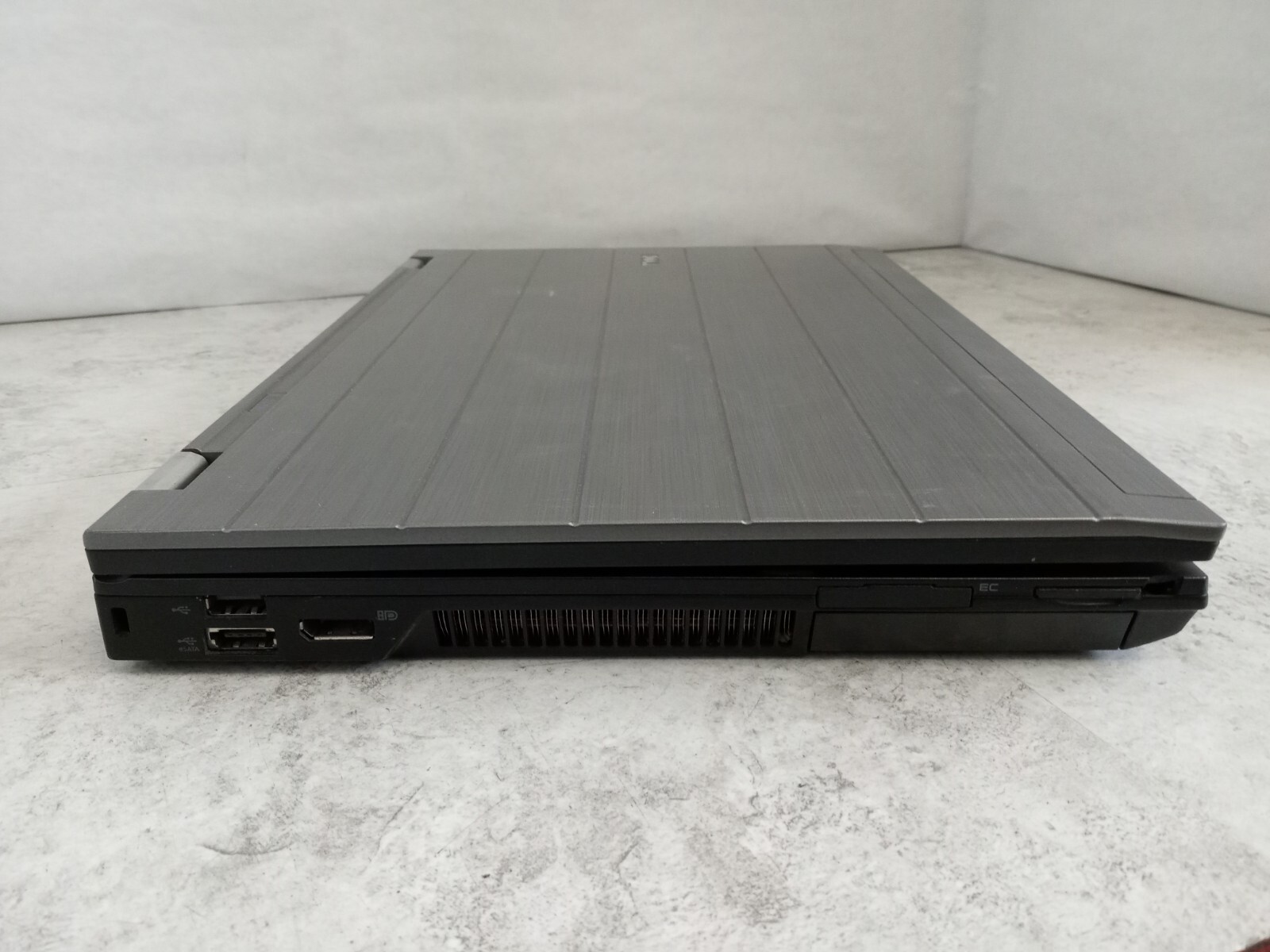 Dell Precision M4500 15″ Laptop Intel i7-740Q 8GB 128GB W10 FX880M * READ * -RR