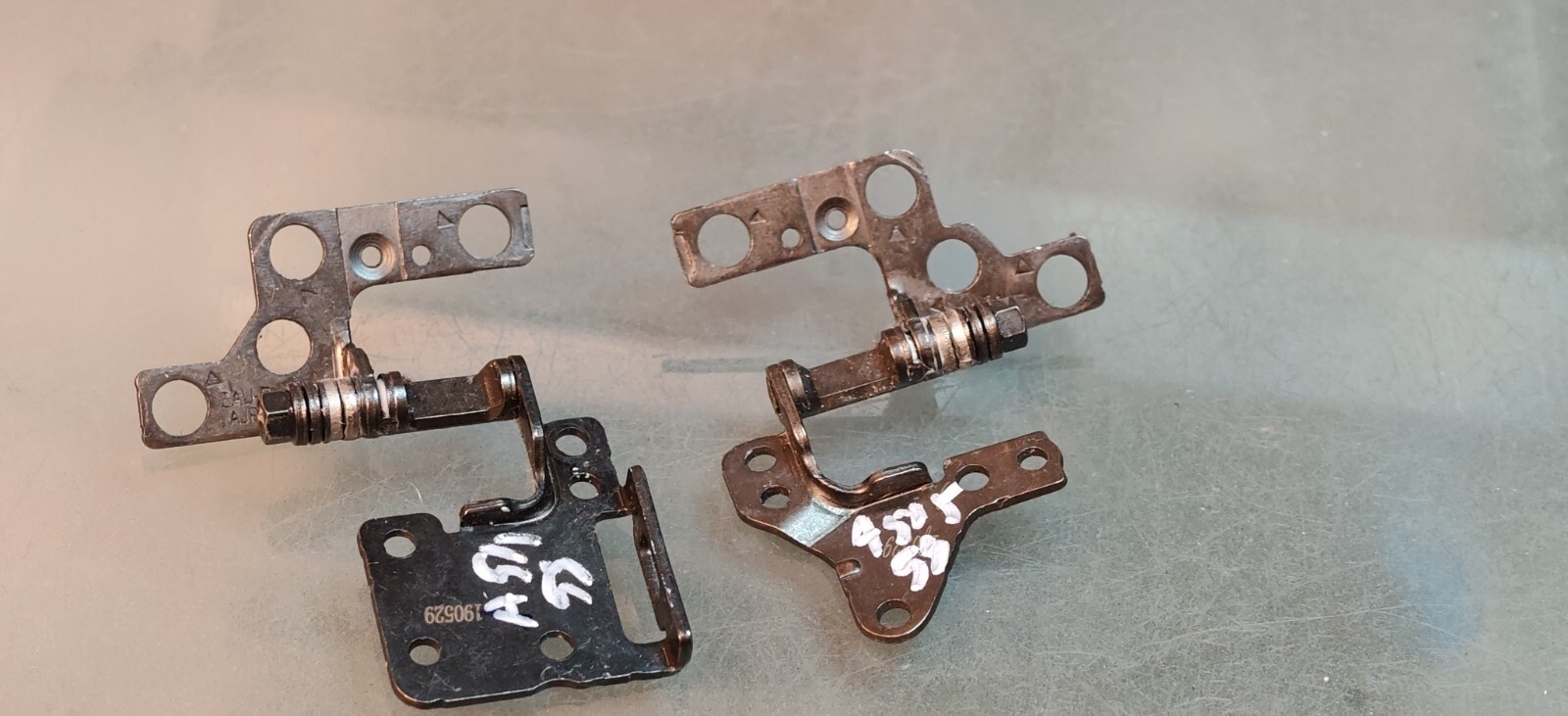 ACER EX215-52 A315-42 A315-56 A515-54 A515-43 HINGES AM2ME000400 AM2ME000300 #