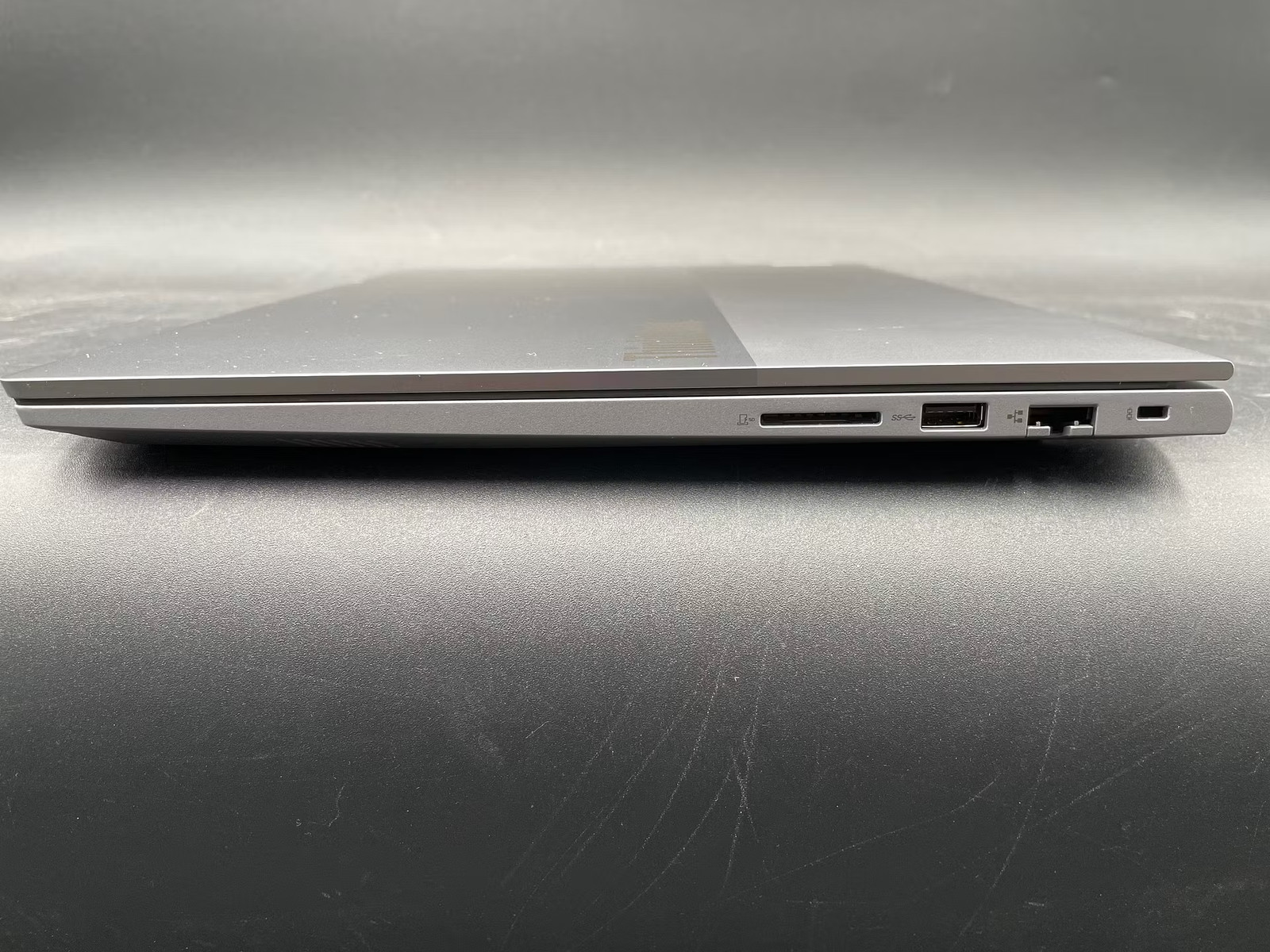 Lenovo ThinkBook 16 G6 IRL Used 16″ (i5-1335U-16GB-256 GB NVMe)