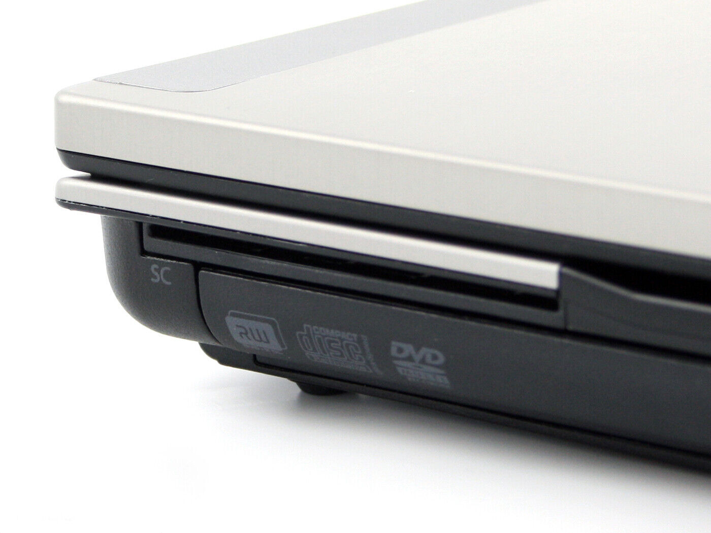 Great Deal Laptop HP ELITEBOOK 8440p 14.1 inch HD i5-520M 2×2.4Ghz, Windows 10