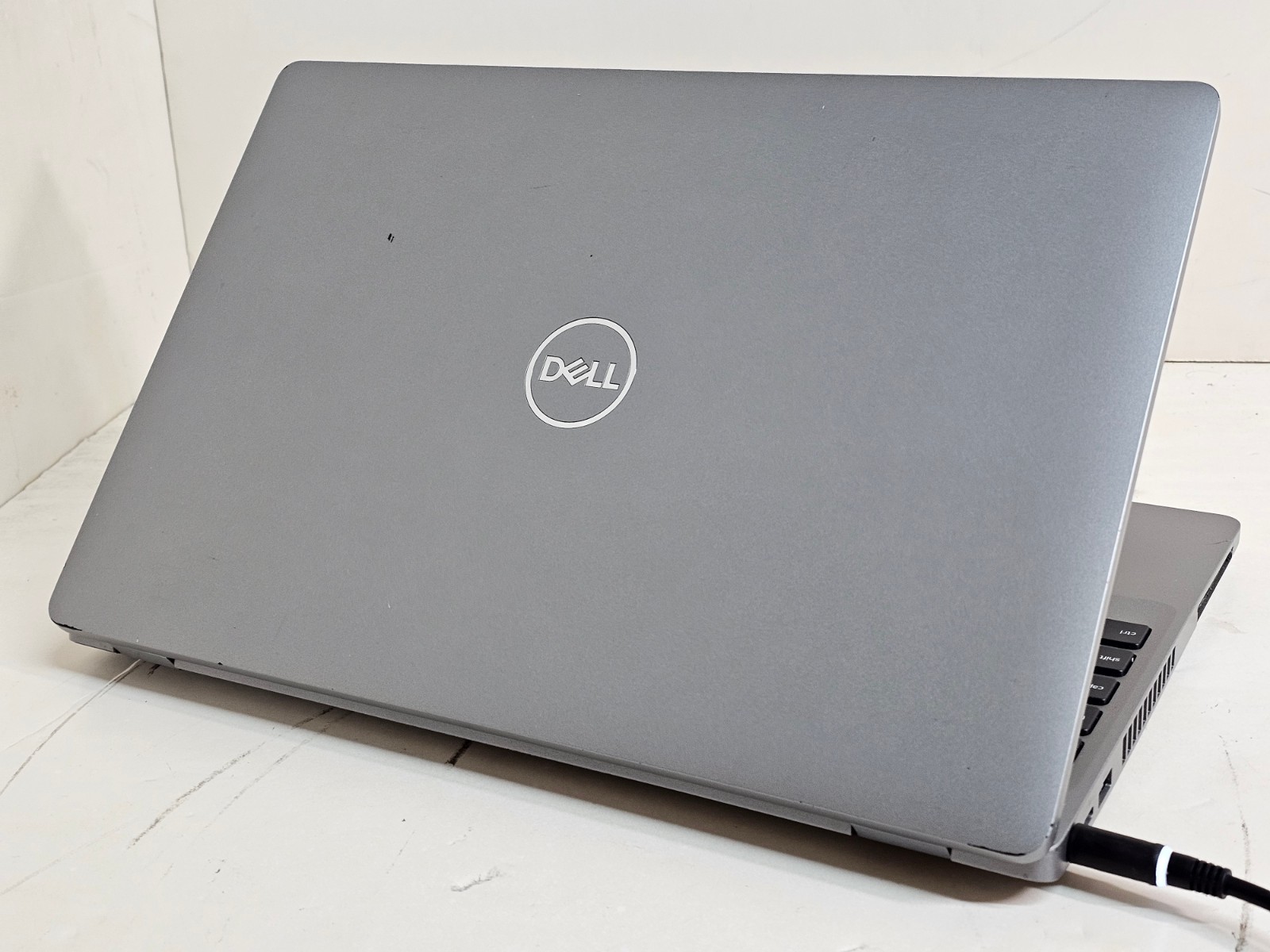 Dell Latitude 5510 Laptop – 1.7 GHz i5-10310U 16GB 512GB Webcam 15.6″ – SP12