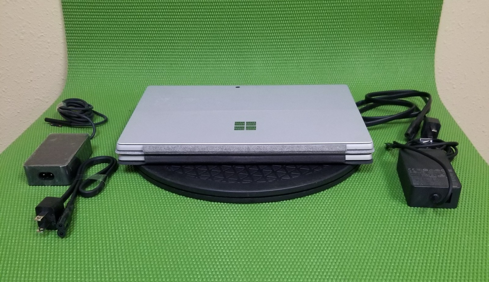LOT OF 2 Surface Pro 7 i5-1035G4 8GB 1.1GHz 128GB SSD NO HDD/OS