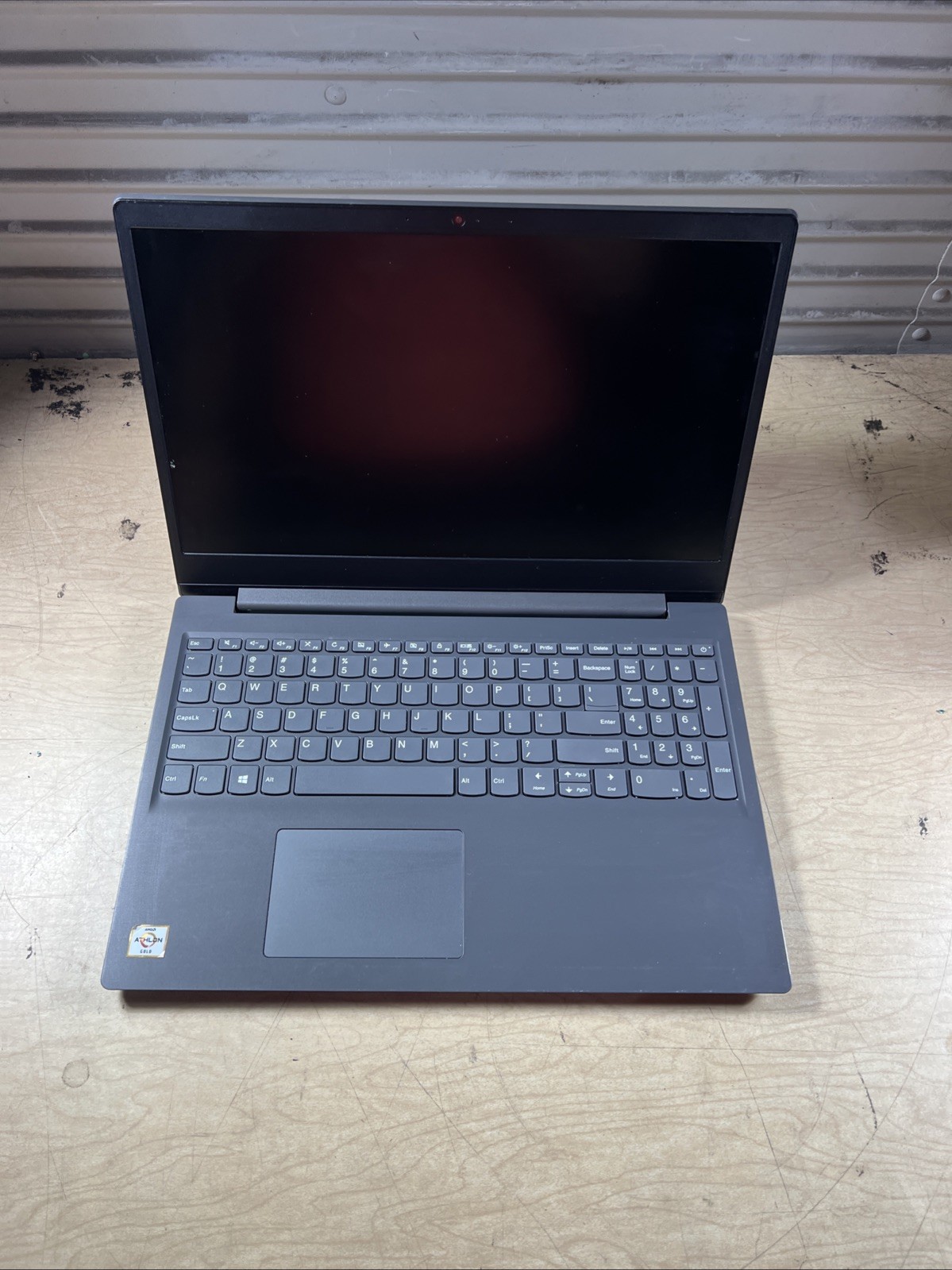 LENOVO V15-ADA AMD ATHLON GOLD 3150U 8GB RAM **NO HD/ NO CADDIE/ NO OS