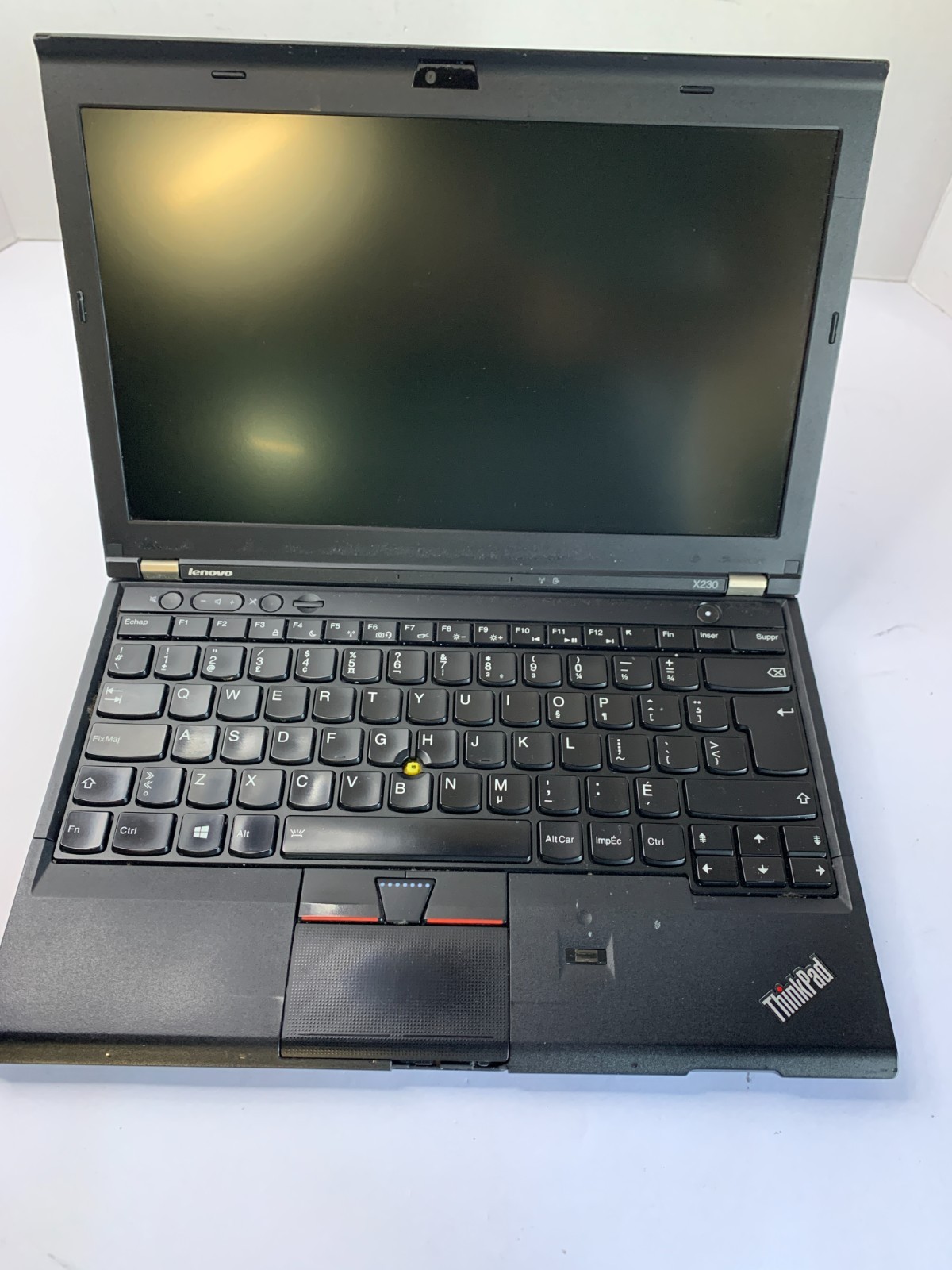 Lenovo ThinkPad X230 – I5 3320m – 4GB DDR3 – NO HDD/NO SDS – NO OS – NO AC