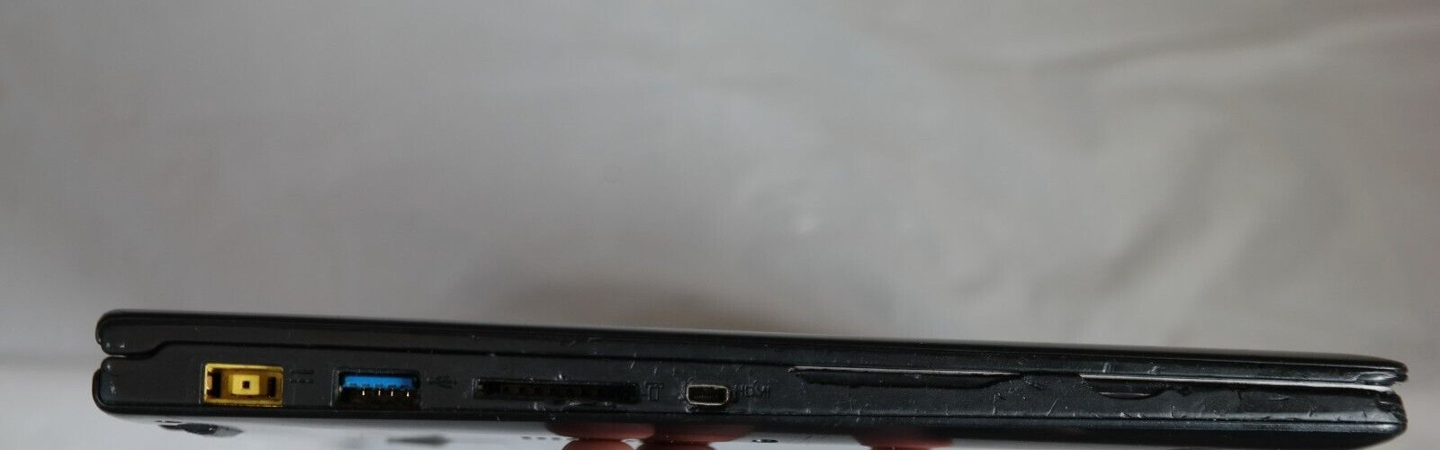 Lenovo Yoga 2 11-20332 11″ Intel Pentium N3540-4GB-500GB HDD-for parts