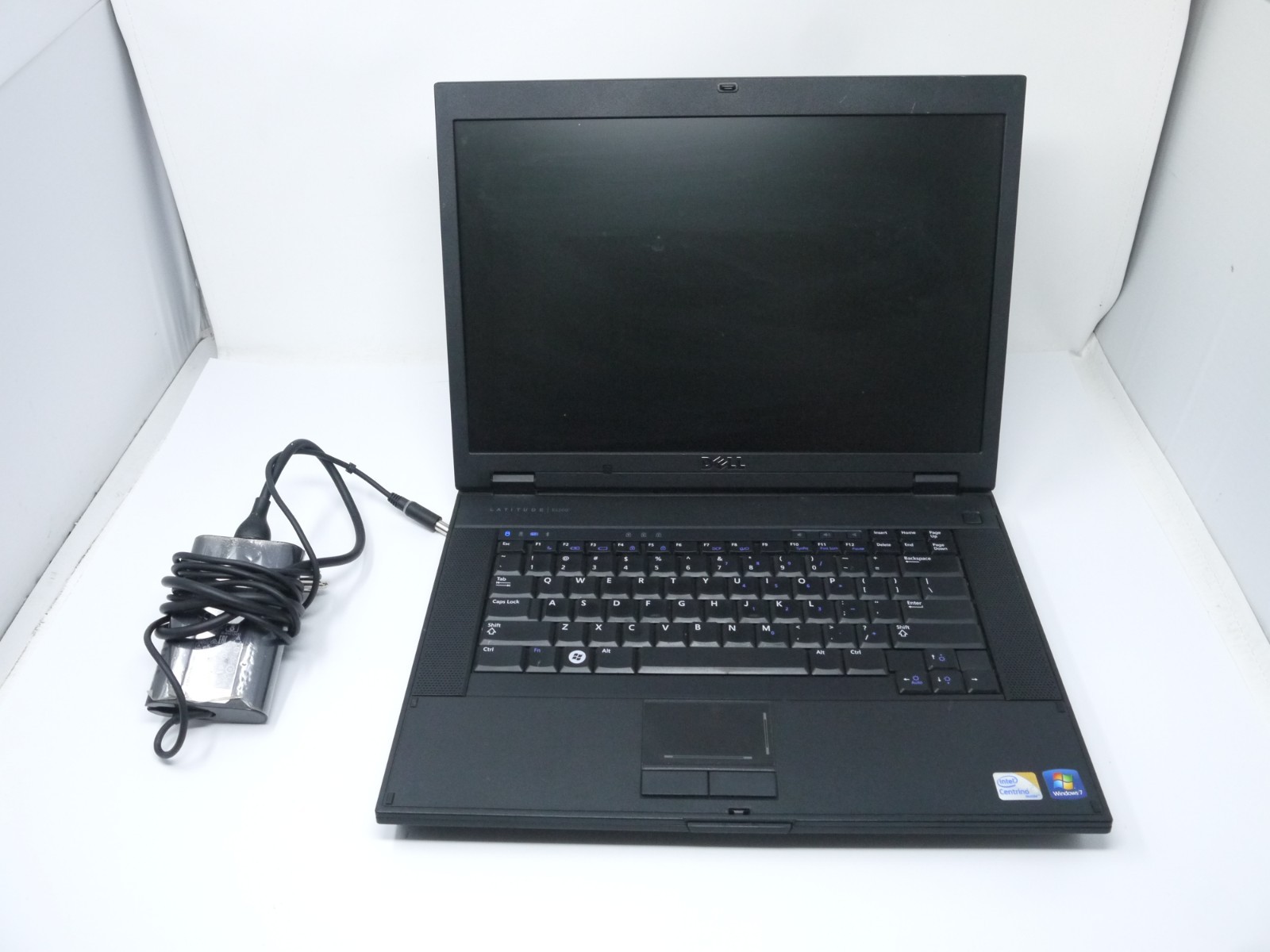 Dell Latitude E5500 15.6″ Laptop – Core 2 Duo / 4GB / 160GB HDD / Win10