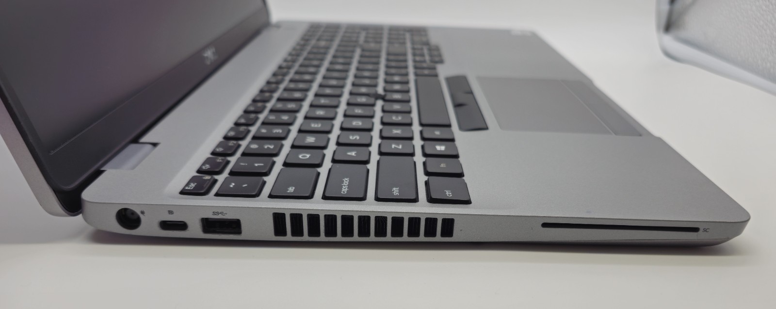Dell Precision 3550 | i5-10310U | 1TB NVME | 16GB RAM | Windows 11 Pro