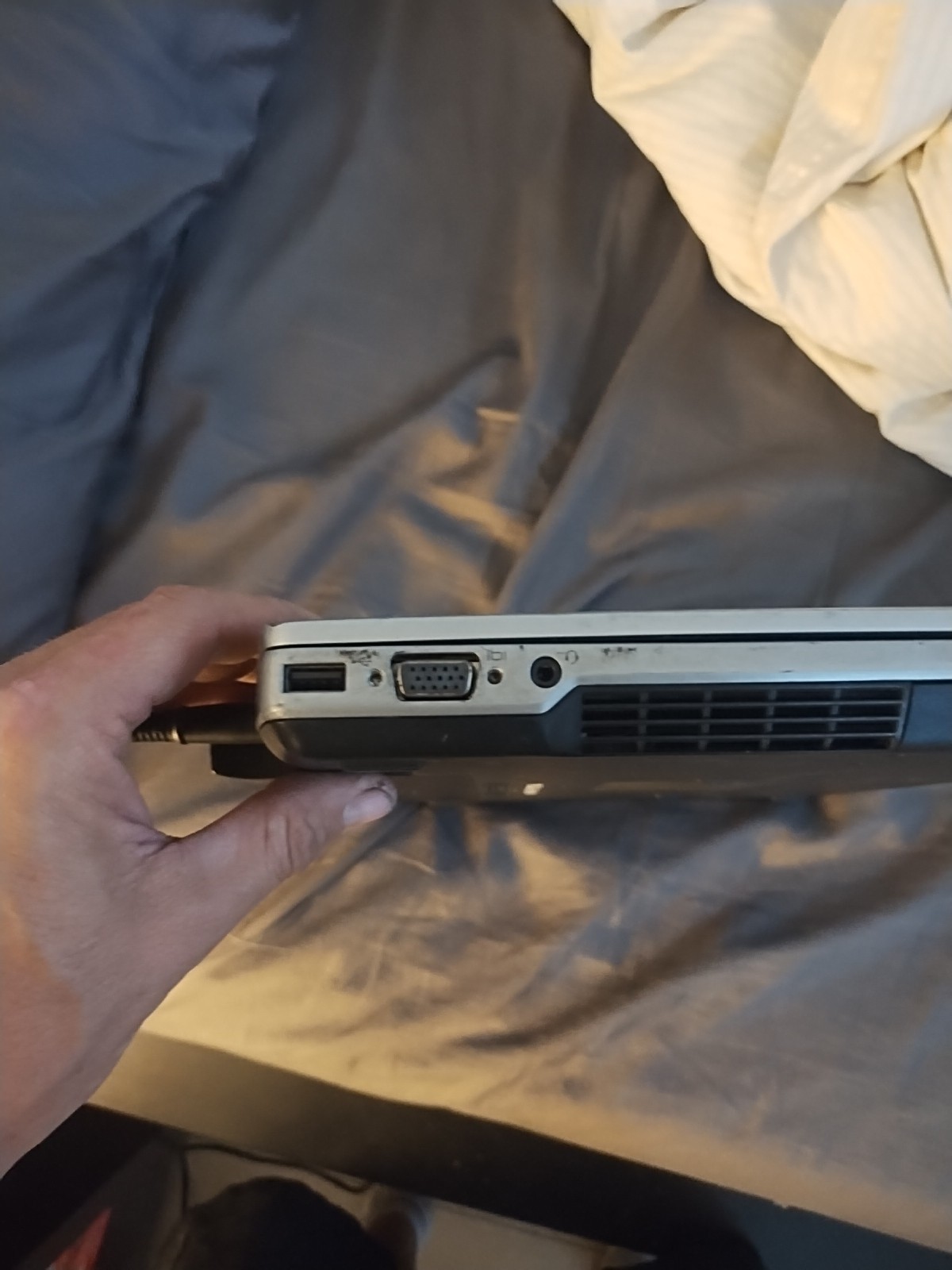 Dell Laptop ( See Description )