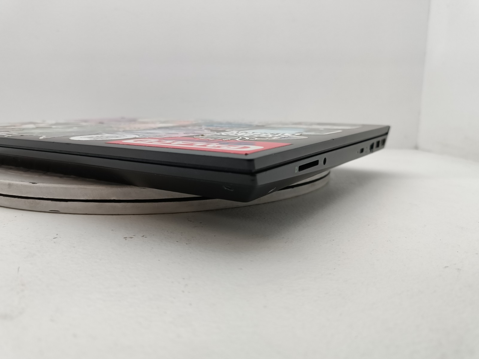 Broken 2016 HP PAVILION 15-EC1073DX 15.6″ AMD Ryzen 5 4500 No RAM/SSD #91